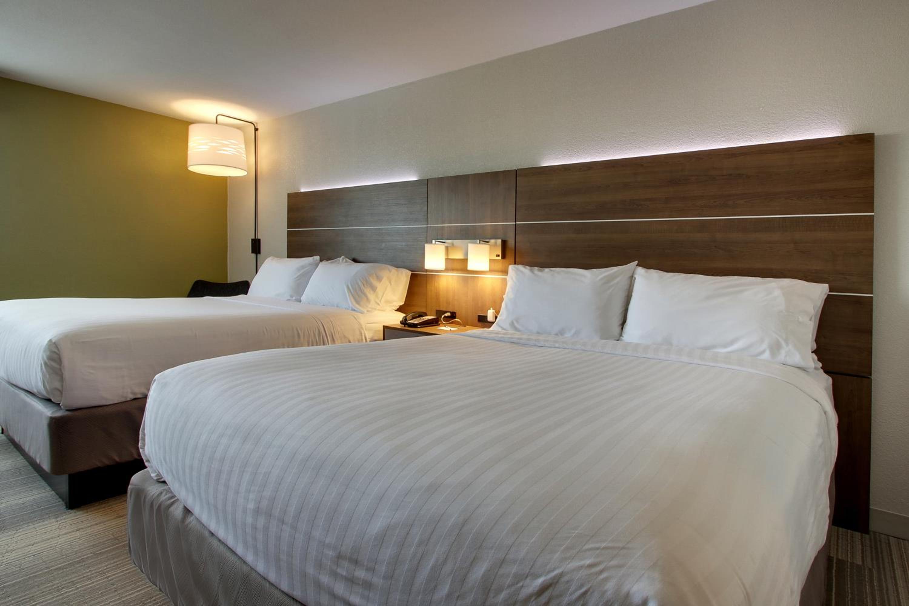 Standard Room - Photo 1