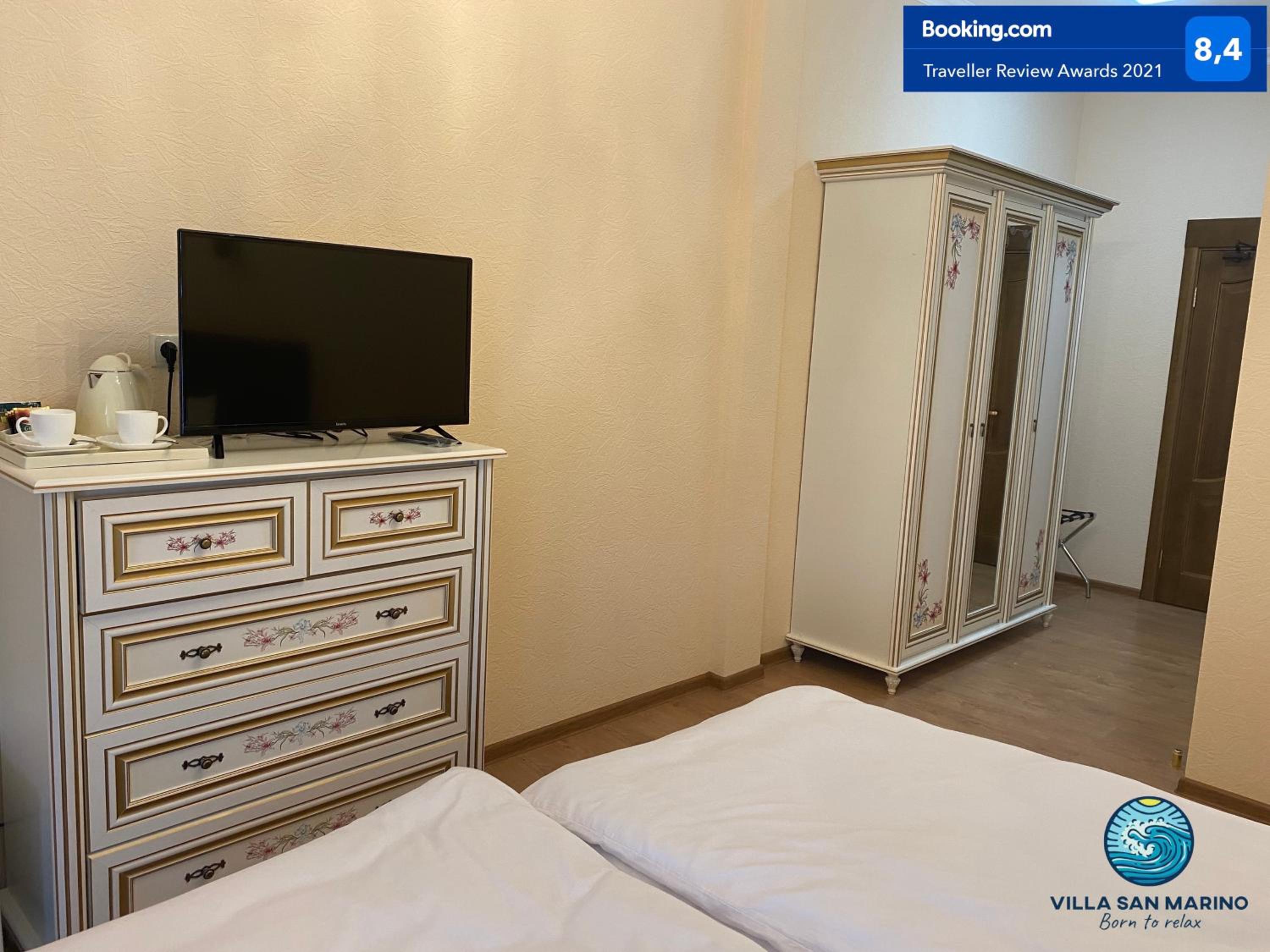 Standard Double Room photo 2
