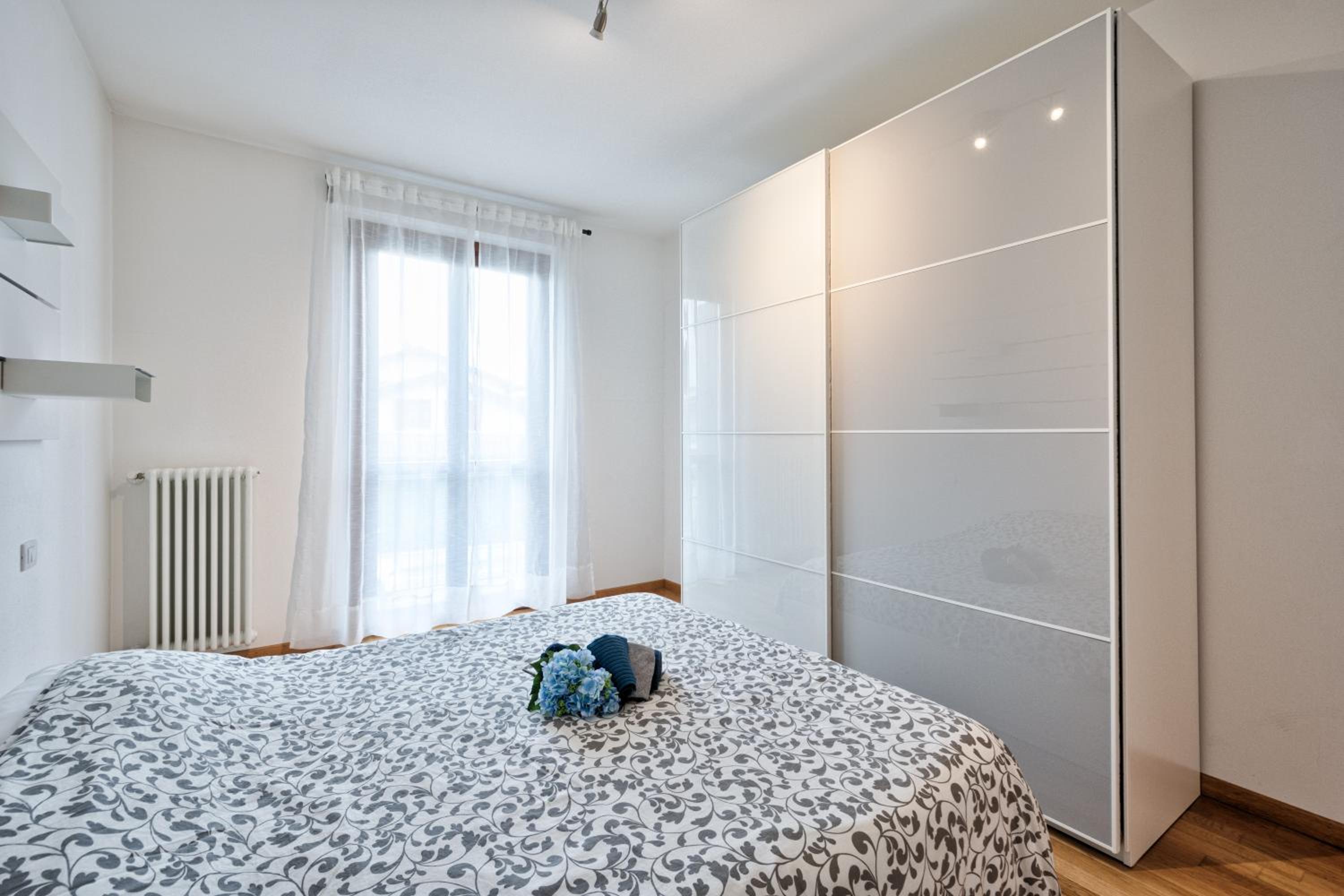 Apartment photo 3