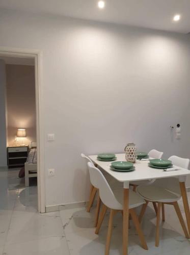Two-Bedroom Apartment photo 2
