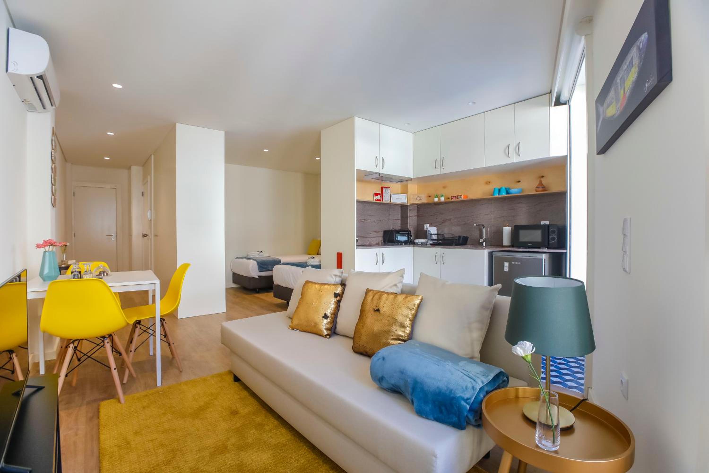 Apartment with Balcony - Photo 1