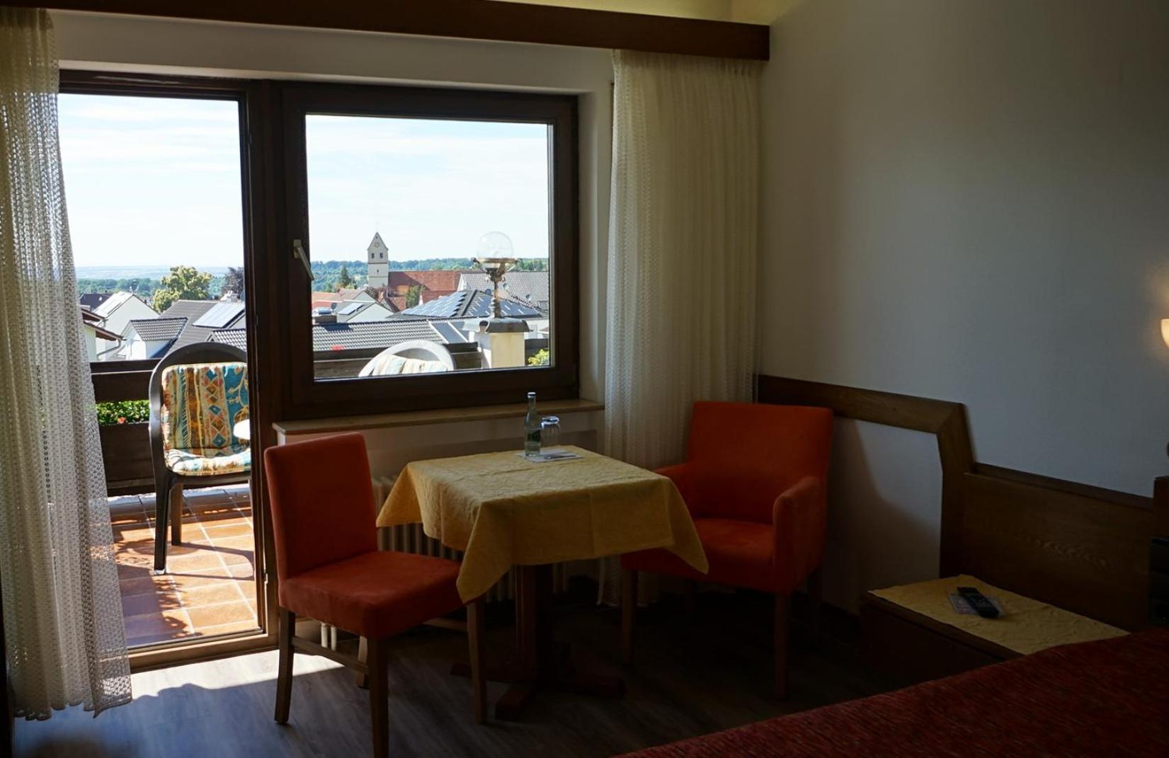 Double Room - Photo 3