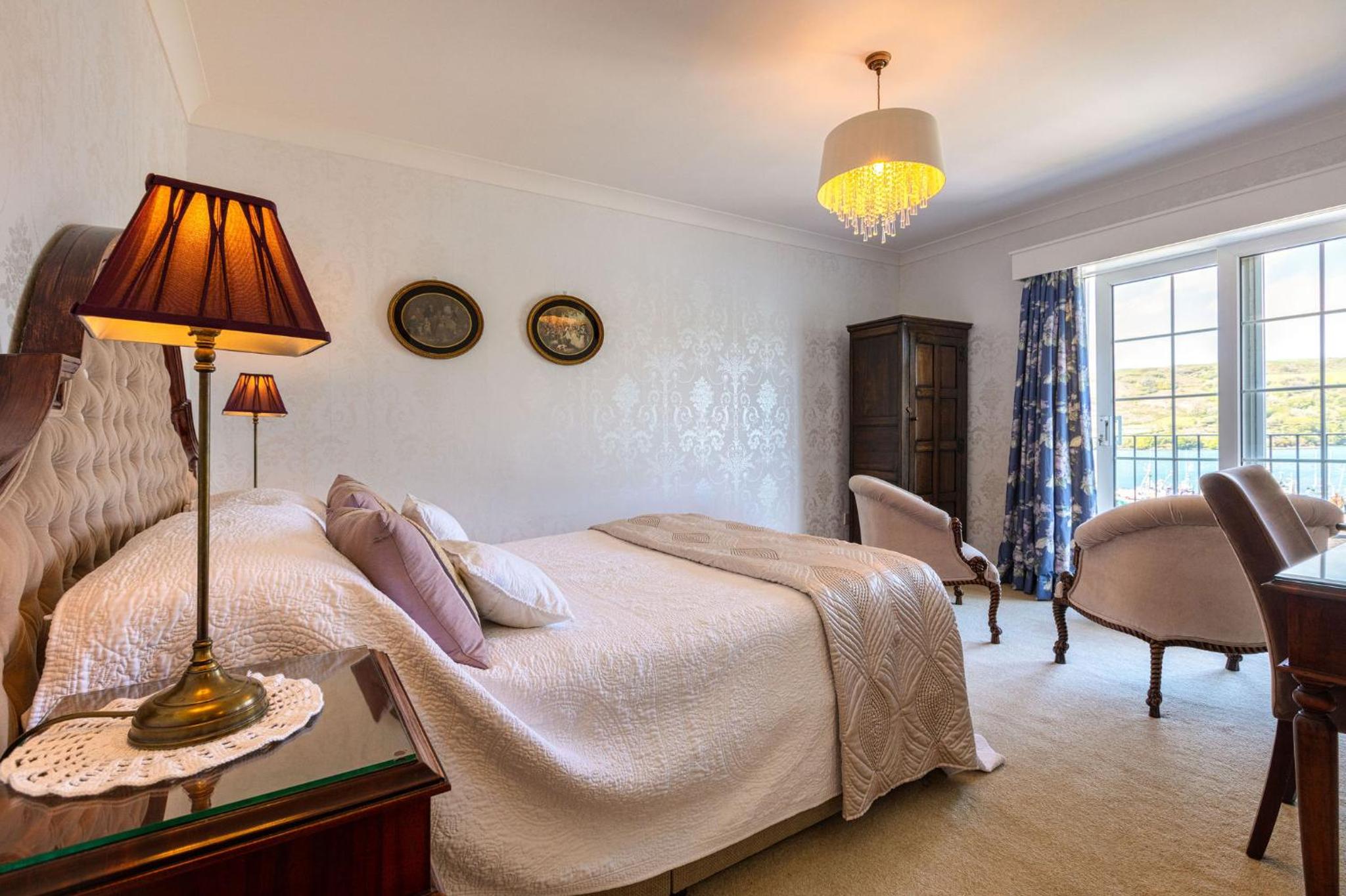 Double Room with Balcony and Sea View