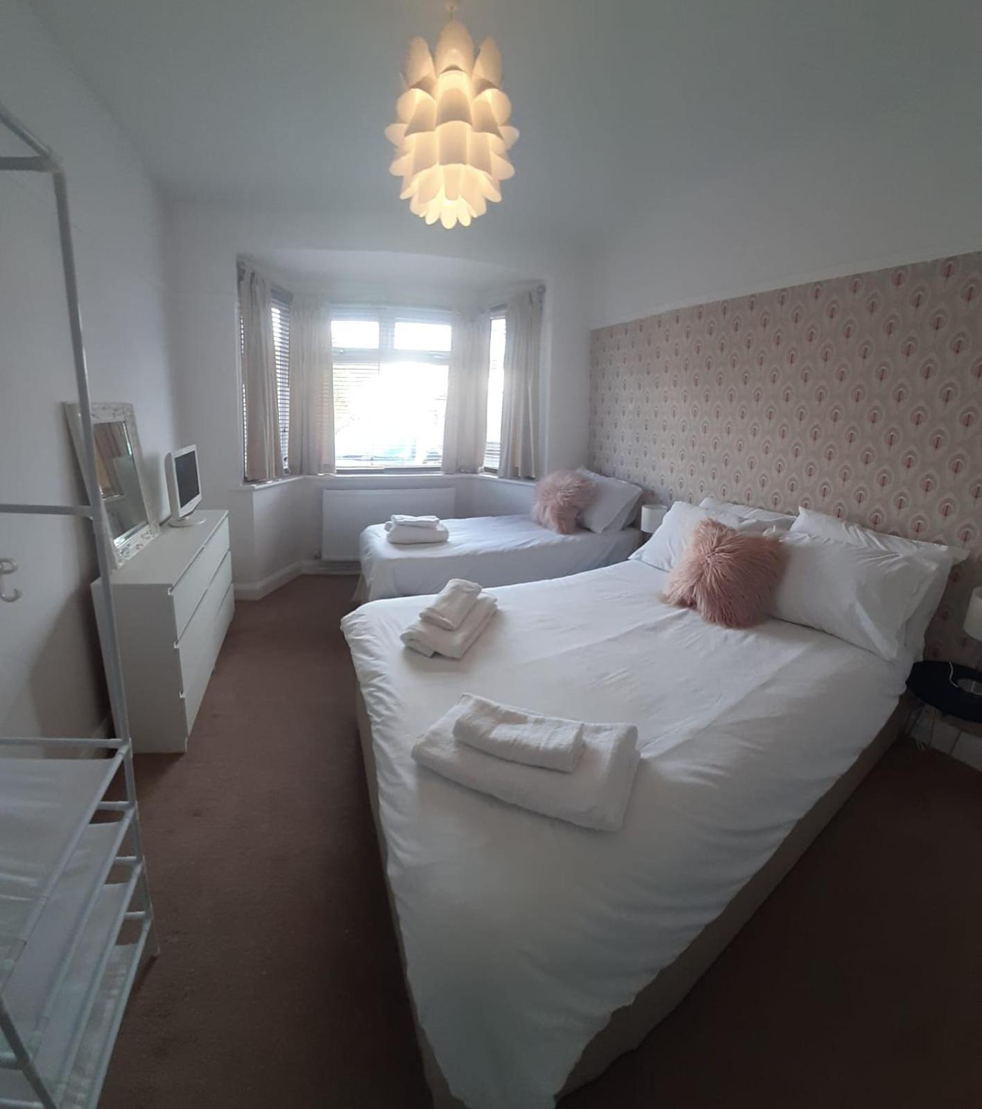 Deluxe Double Room - Photo 10