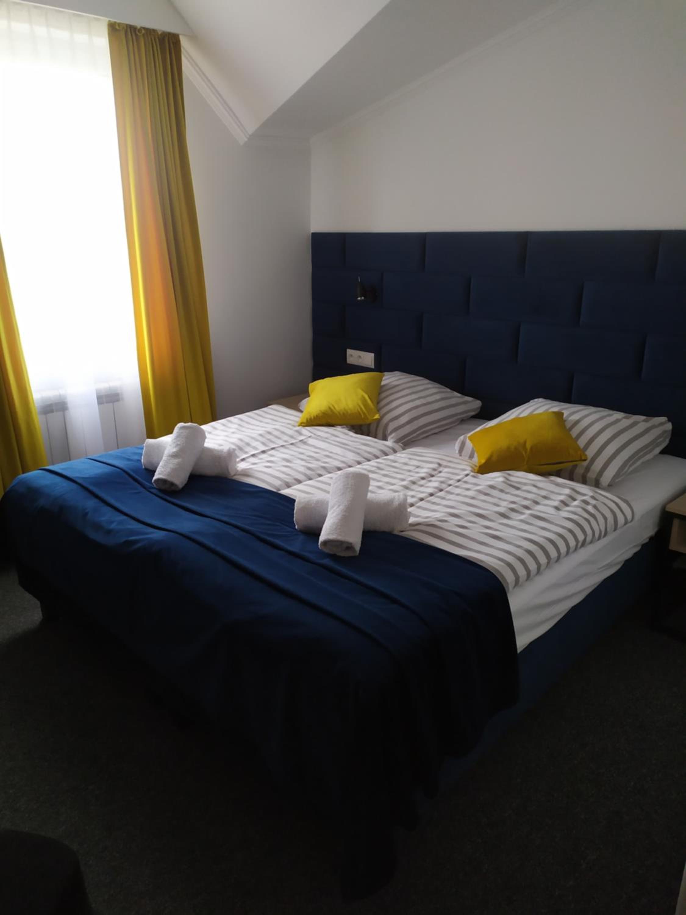 Standard Double Room - Photo 3