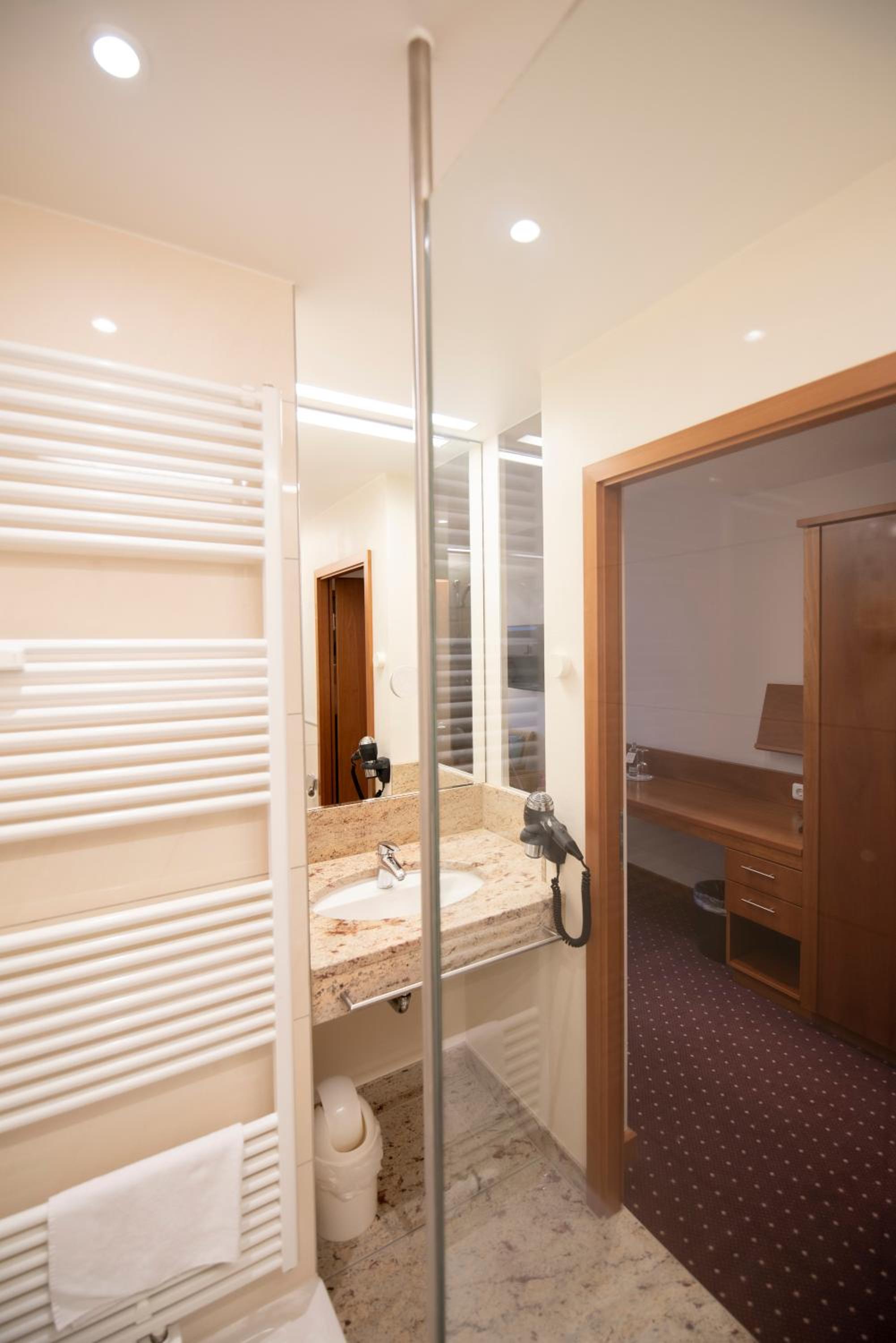 Superior Double Room - Photo 6