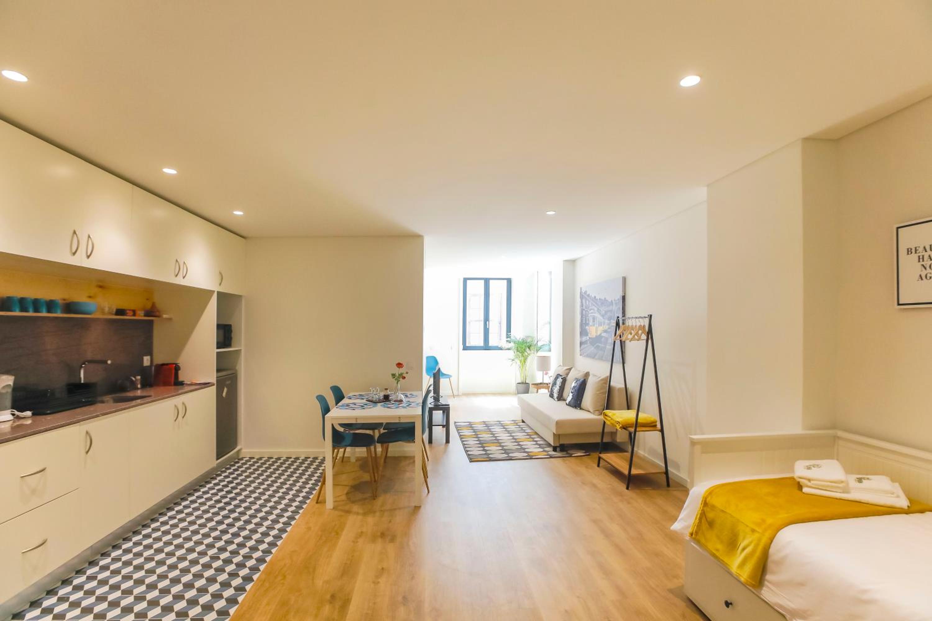 One-Bedroom Apartment