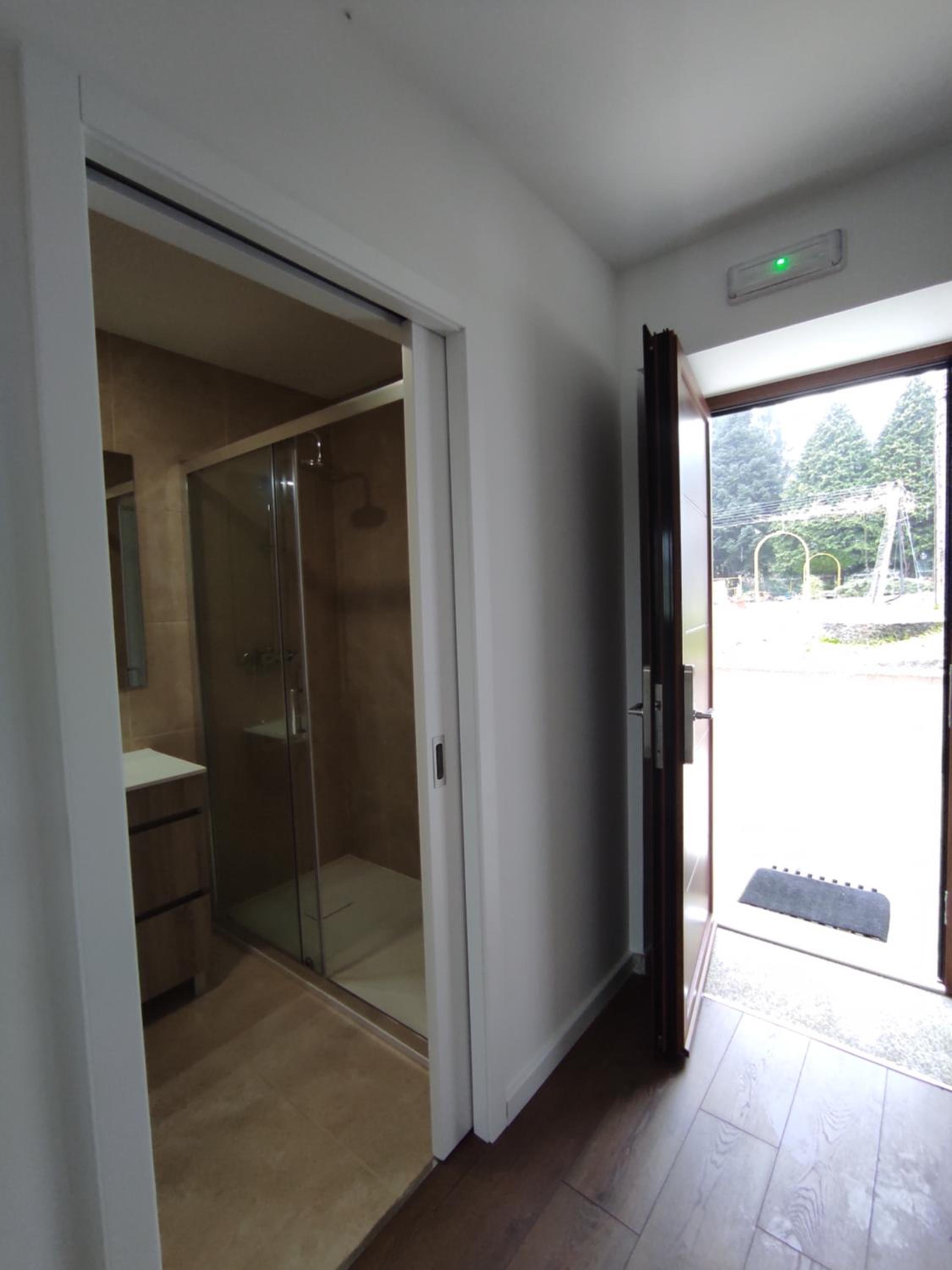 Deluxe Double Room with Balcony photo 2
