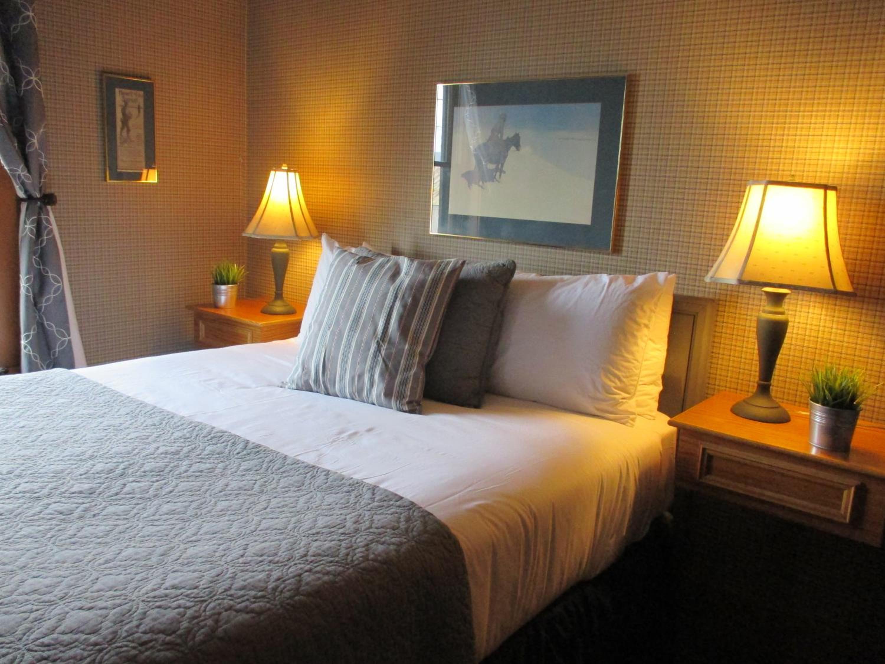 Queen Room