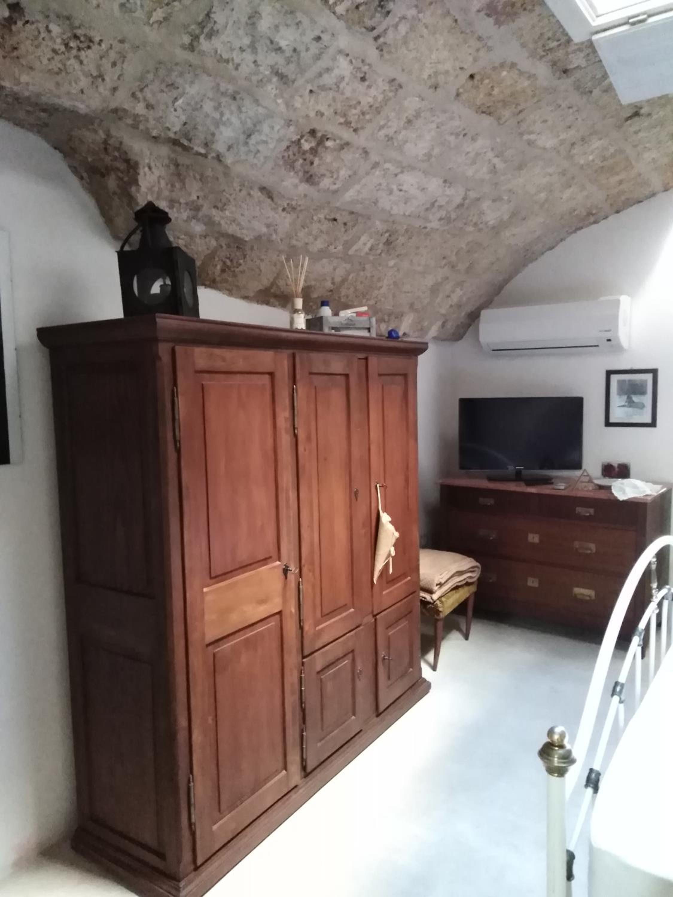 One-Bedroom House photo 2
