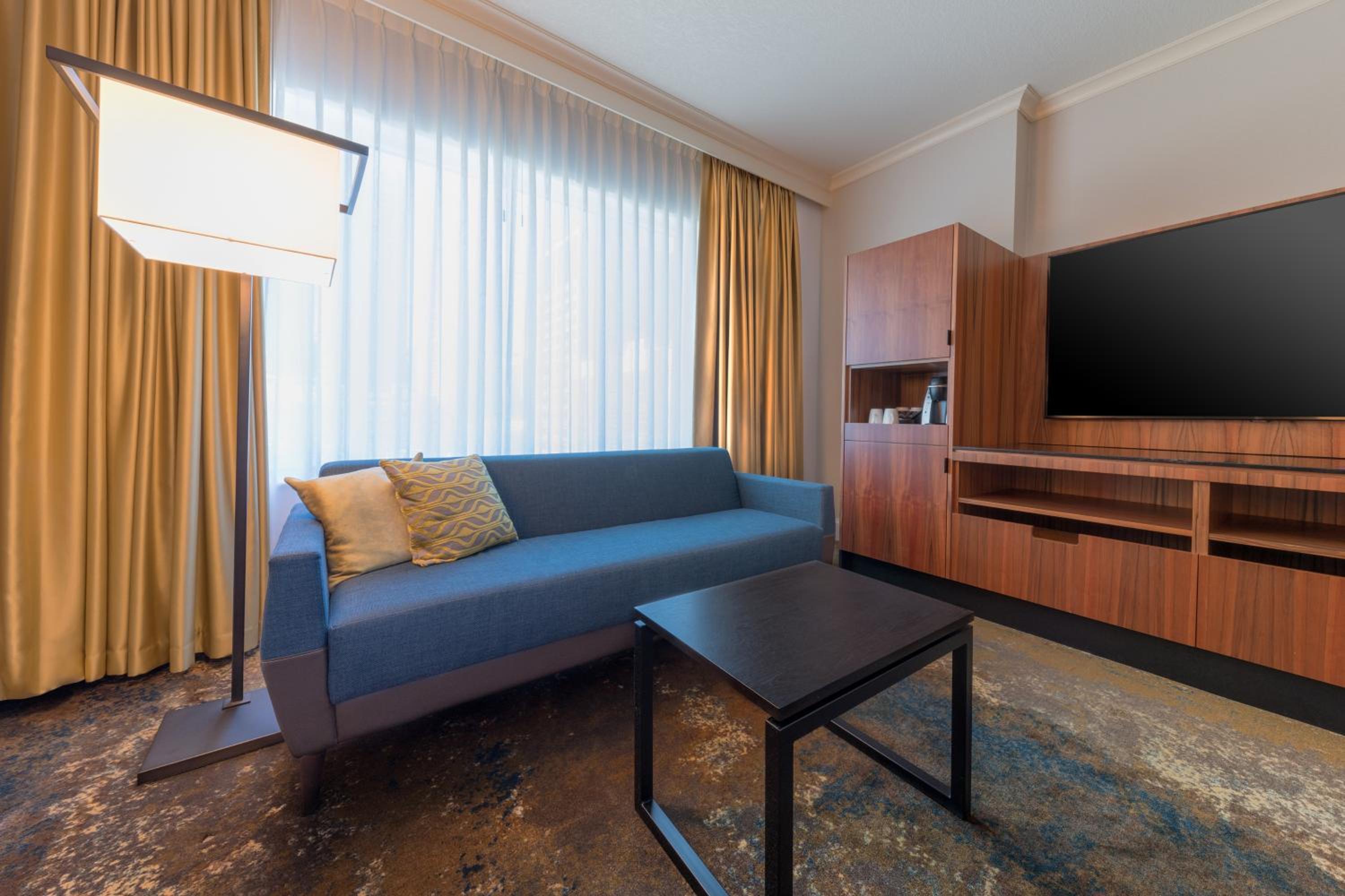 King Room - Club Access - Photo 11
