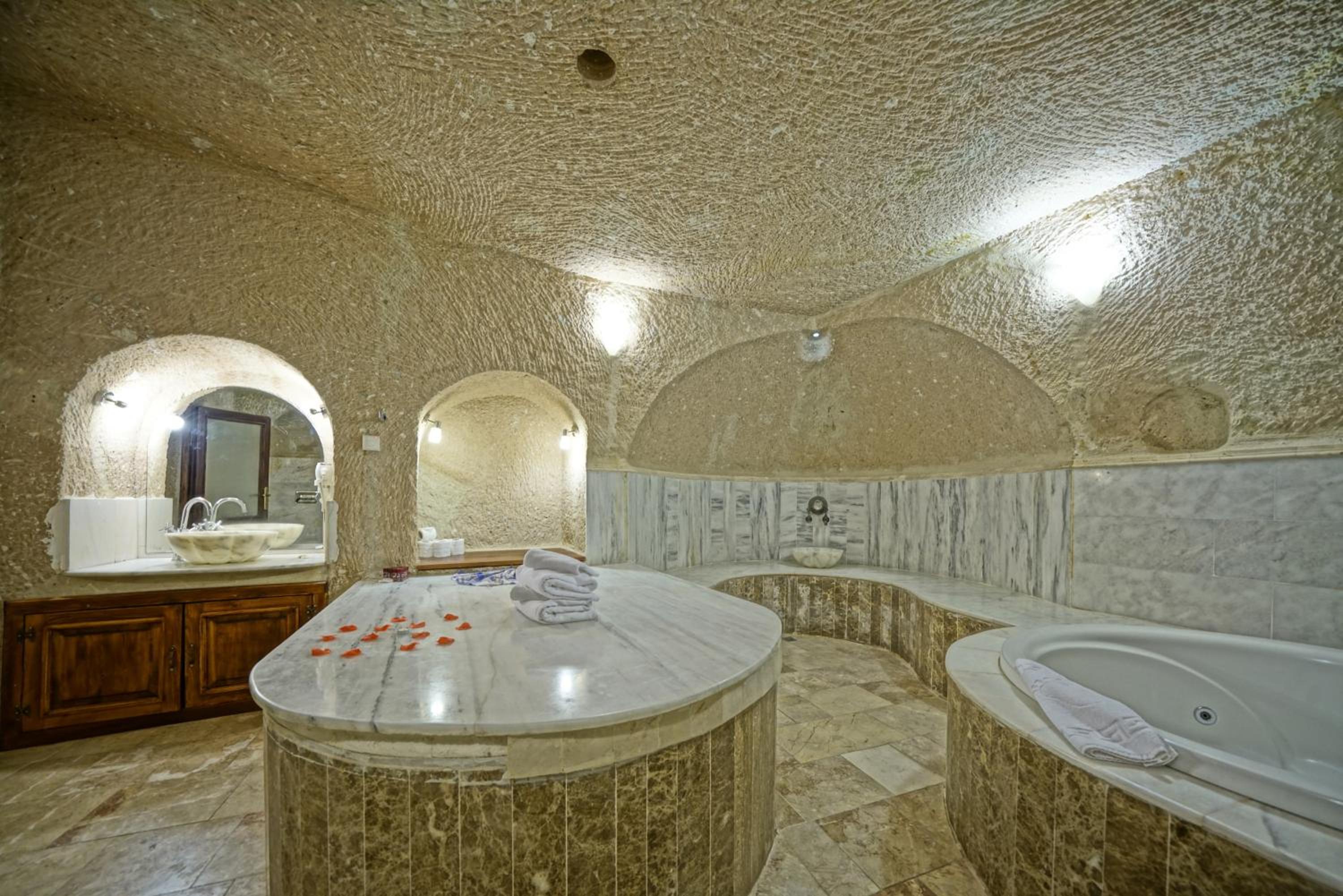 Premium King Cave Suite with Turkish Bath - Photo 100