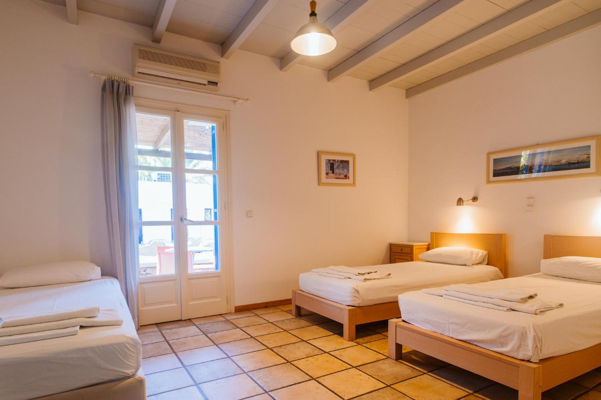 Triple Room - Photo 1