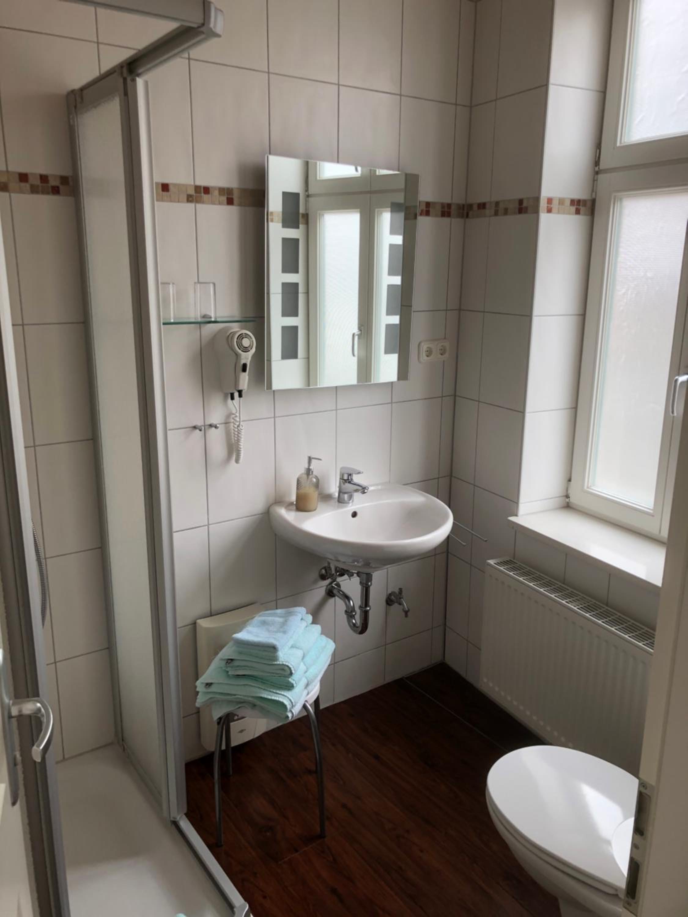 Double Room - Photo 4
