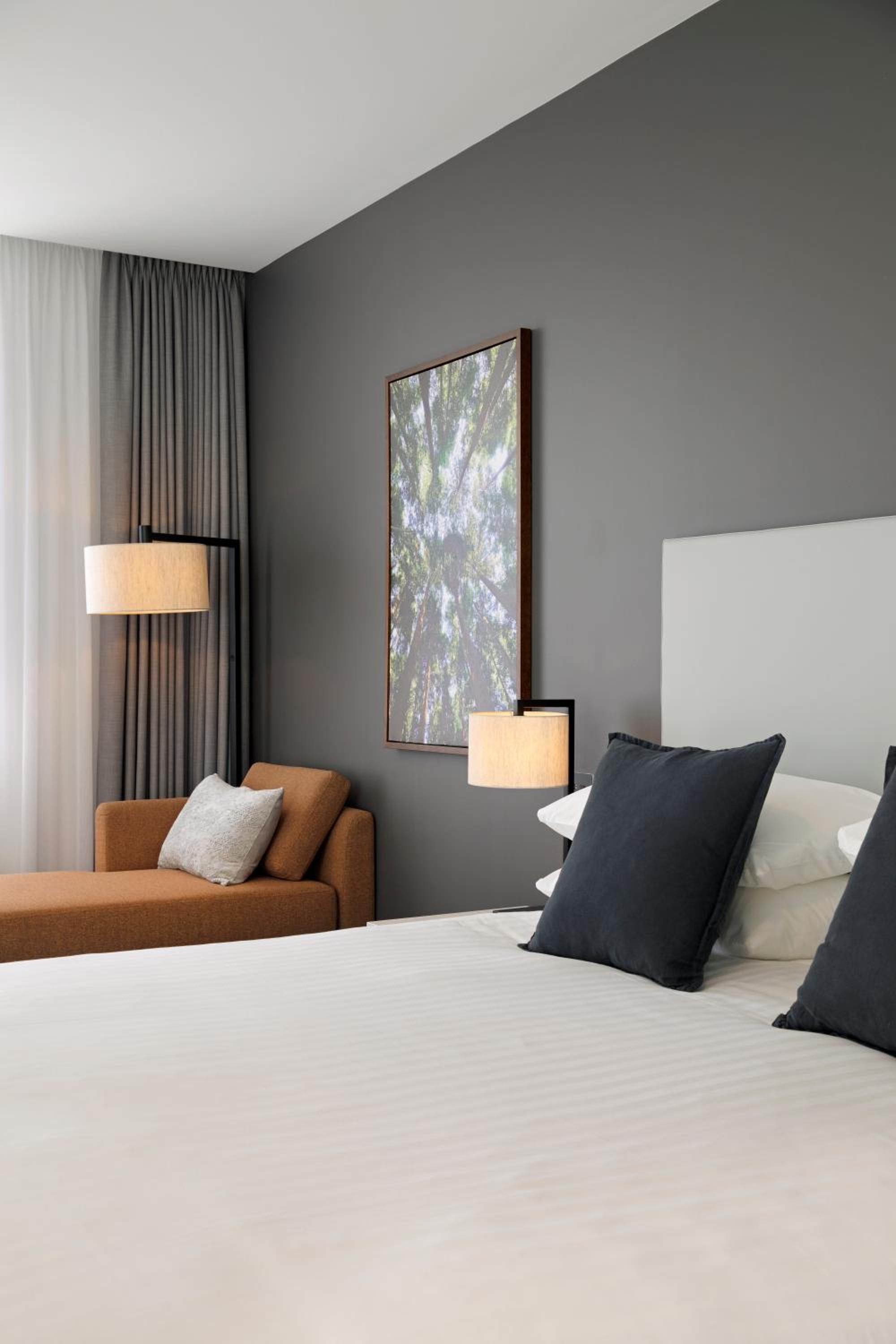 Standard King Room - Photo 3
