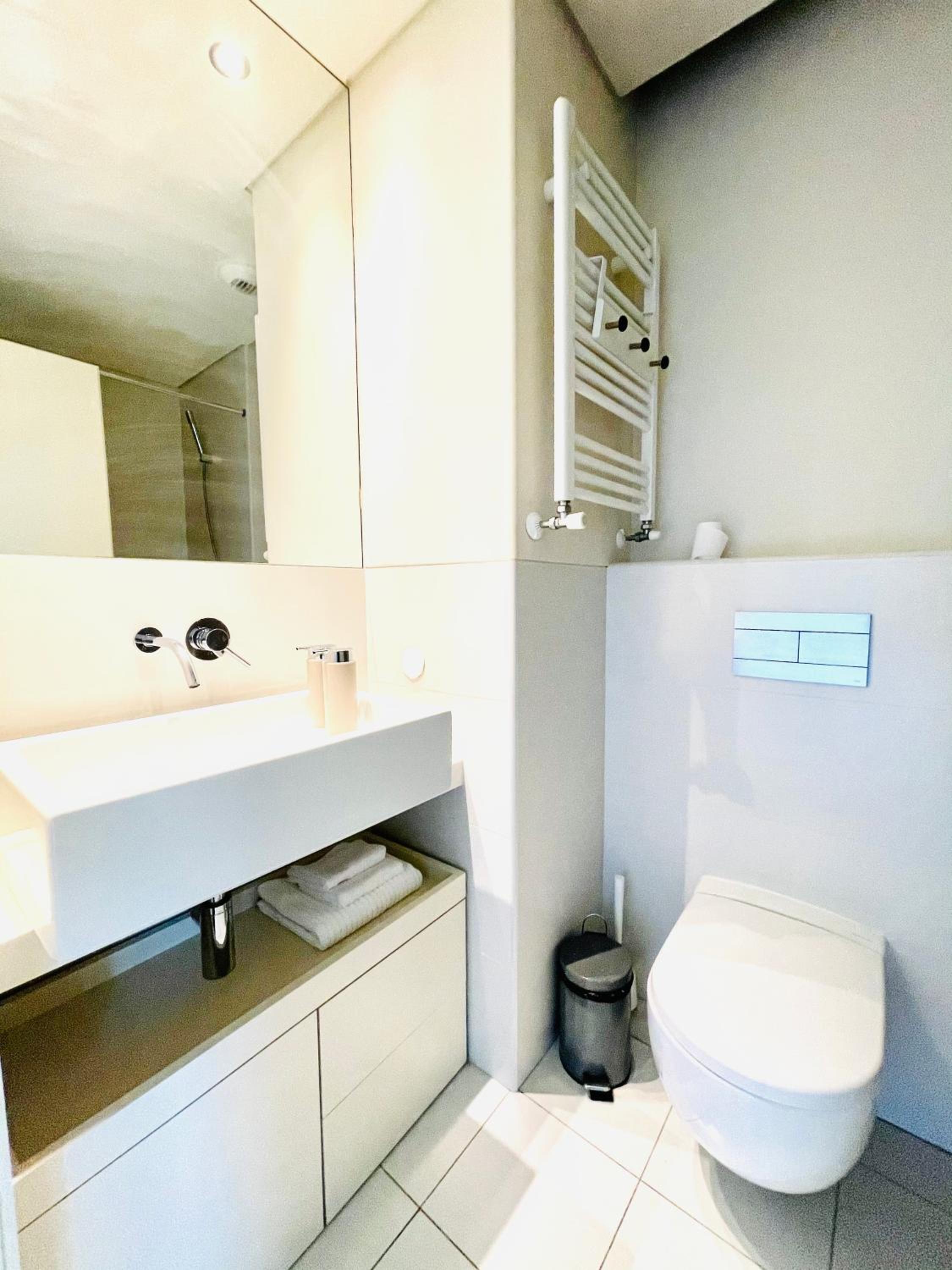 Two-Bedroom Apartment - Photo 12