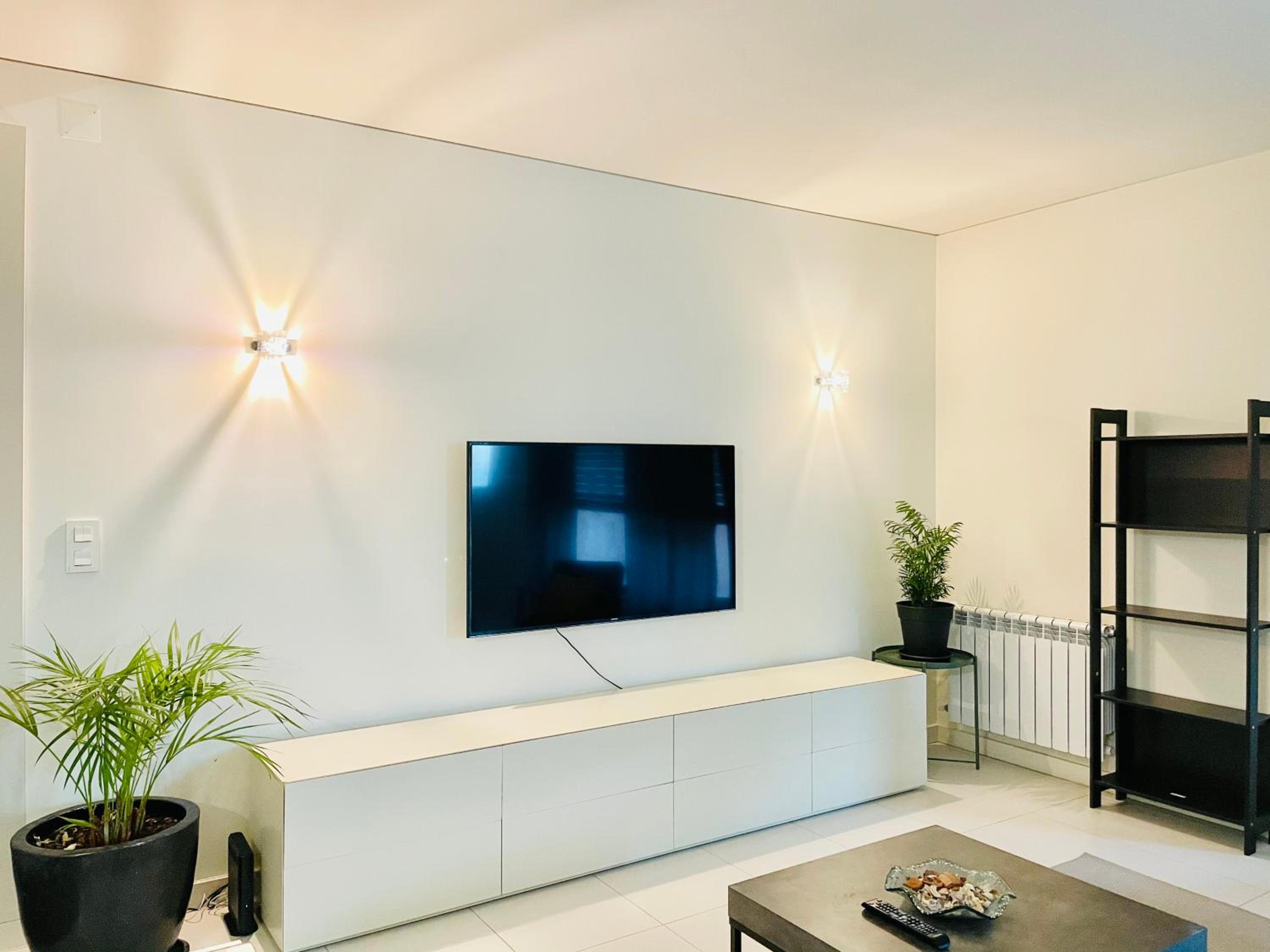 Two-Bedroom Apartment - Photo 22