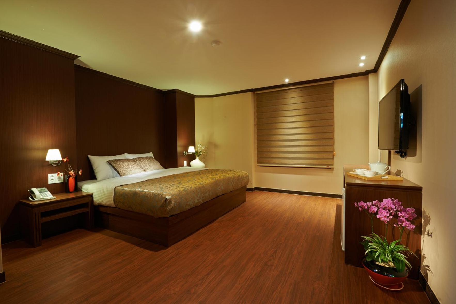 Deluxe Double Room - Photo 4