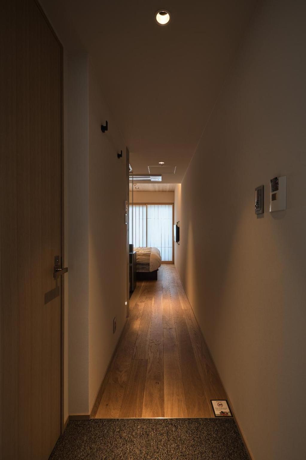 Standard Twin Room - Photo 12