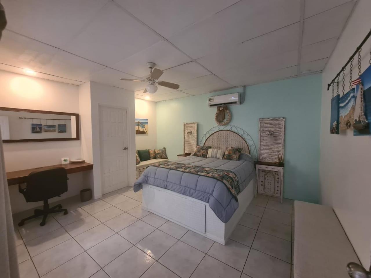 Deluxe Double Room With Bath photo 1