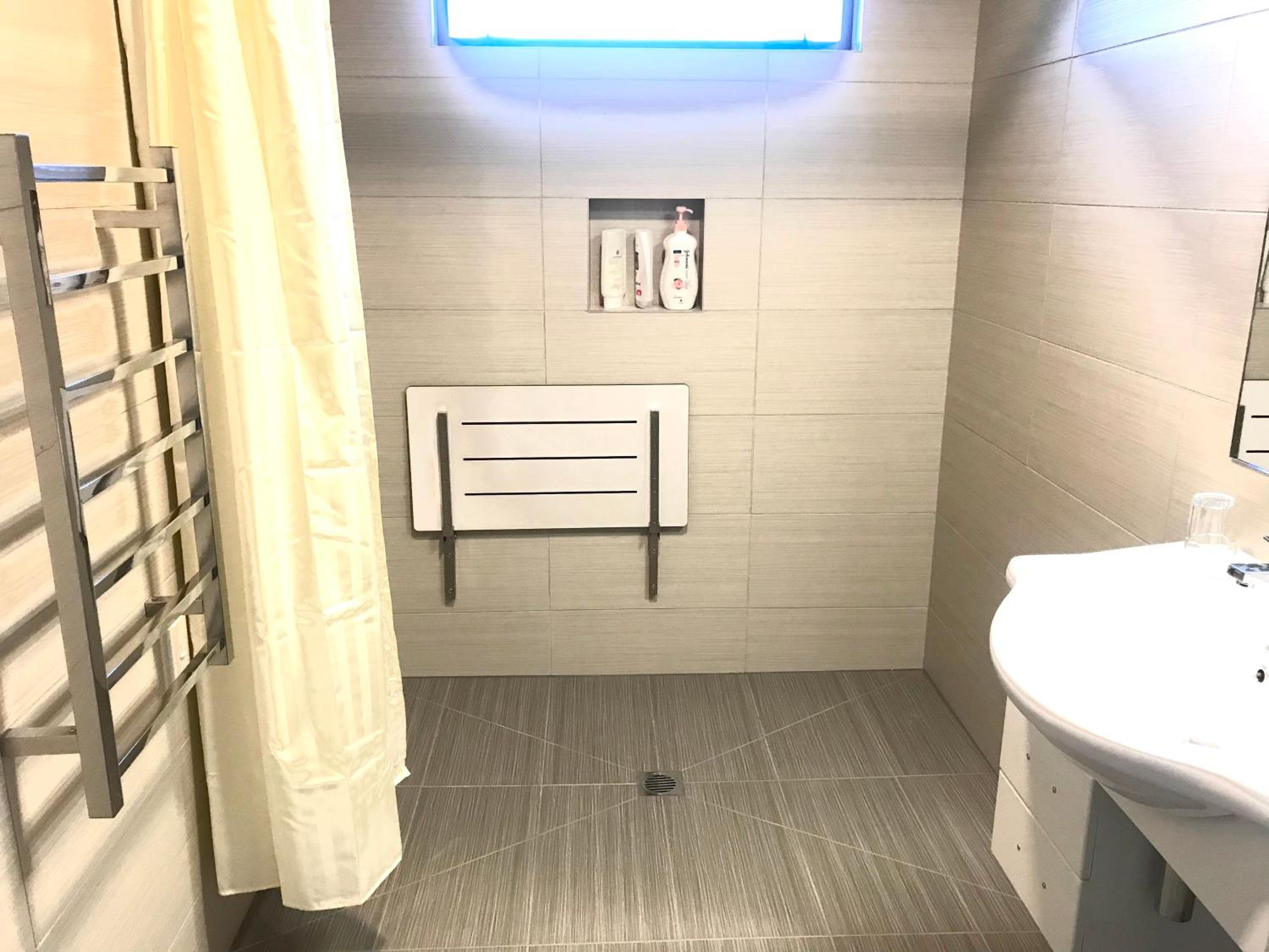 Double Room with Park View - Photo 8