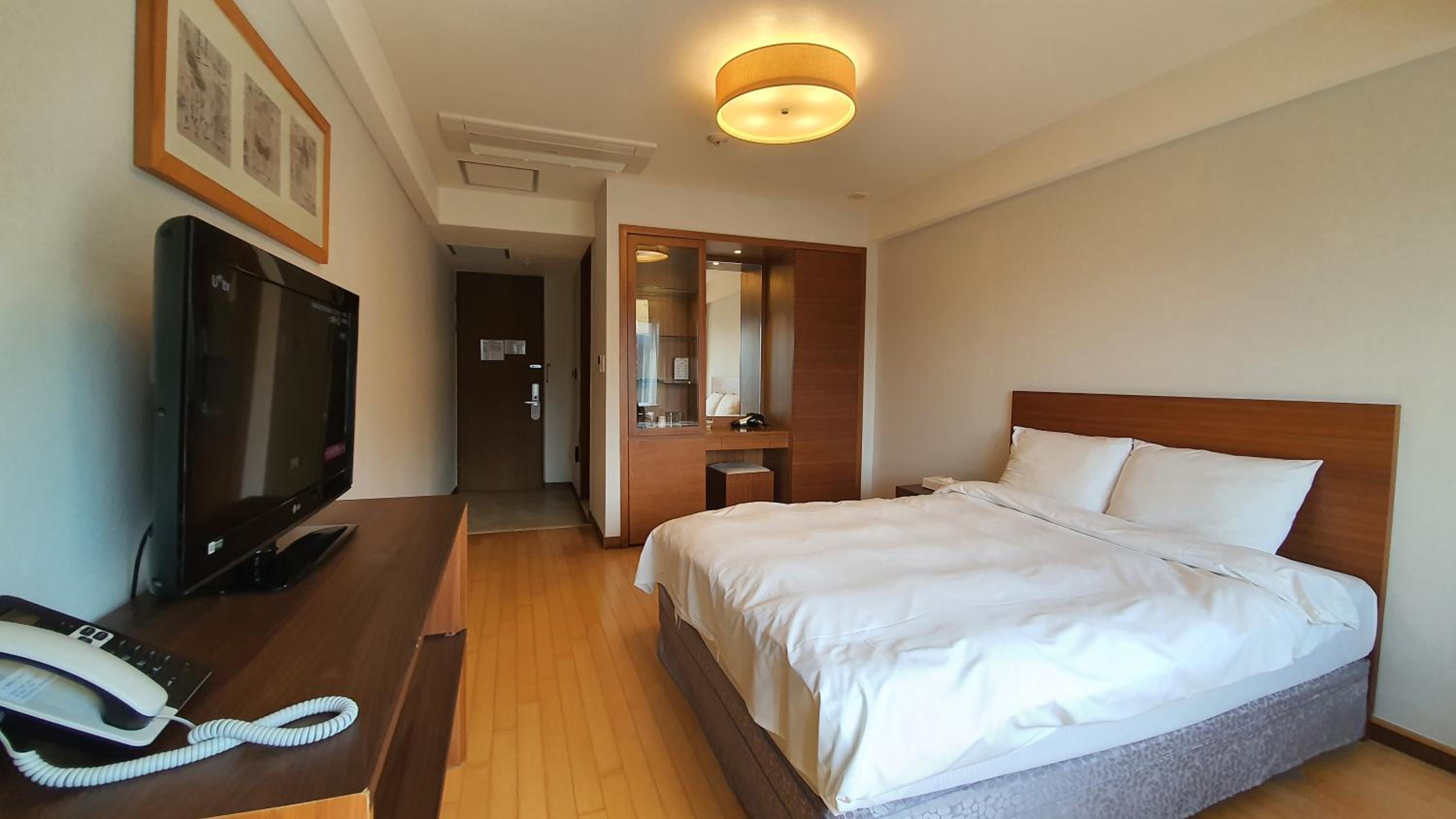 Standard Double Room photo 3