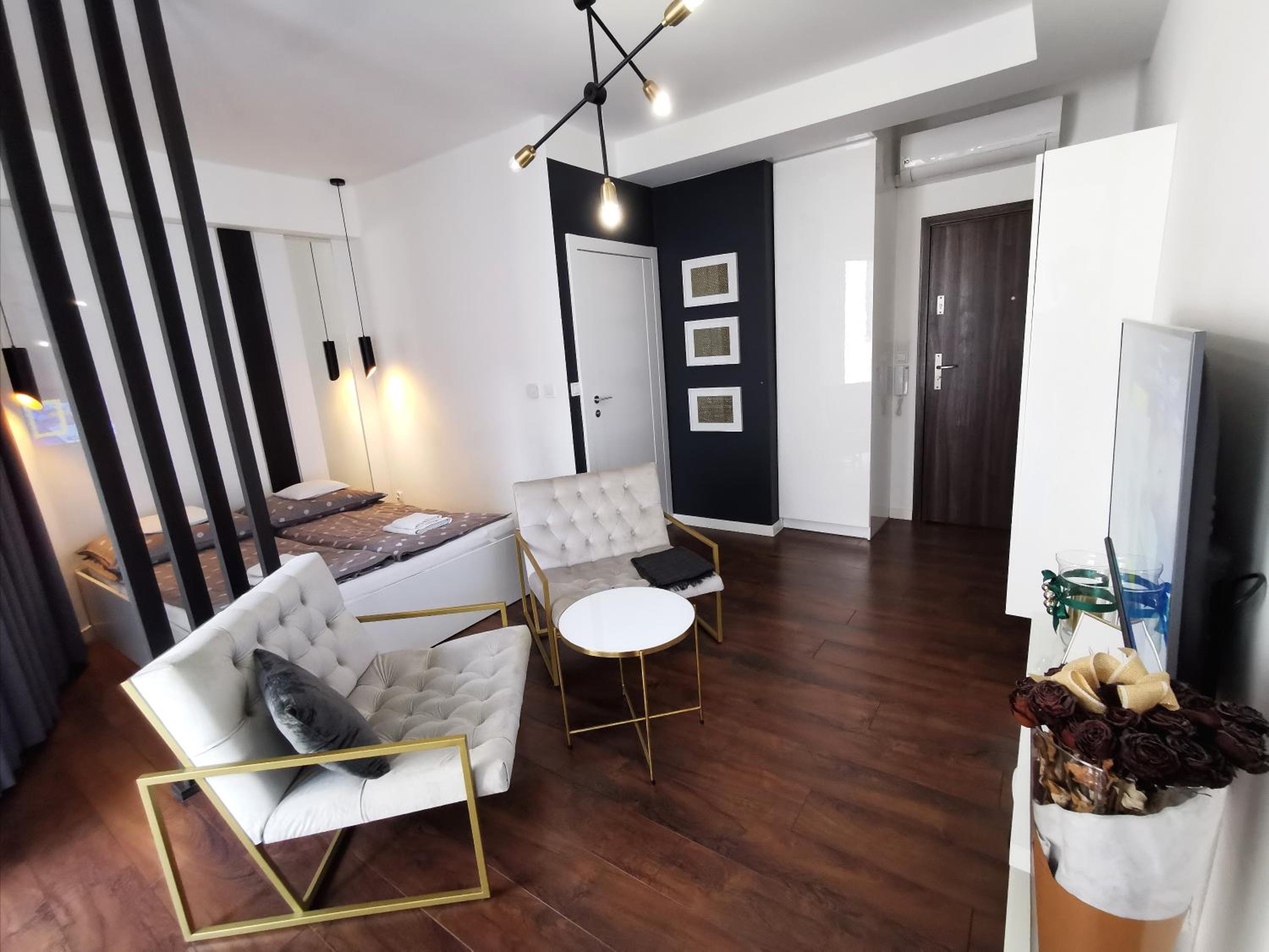 Studio Apartment photo 2