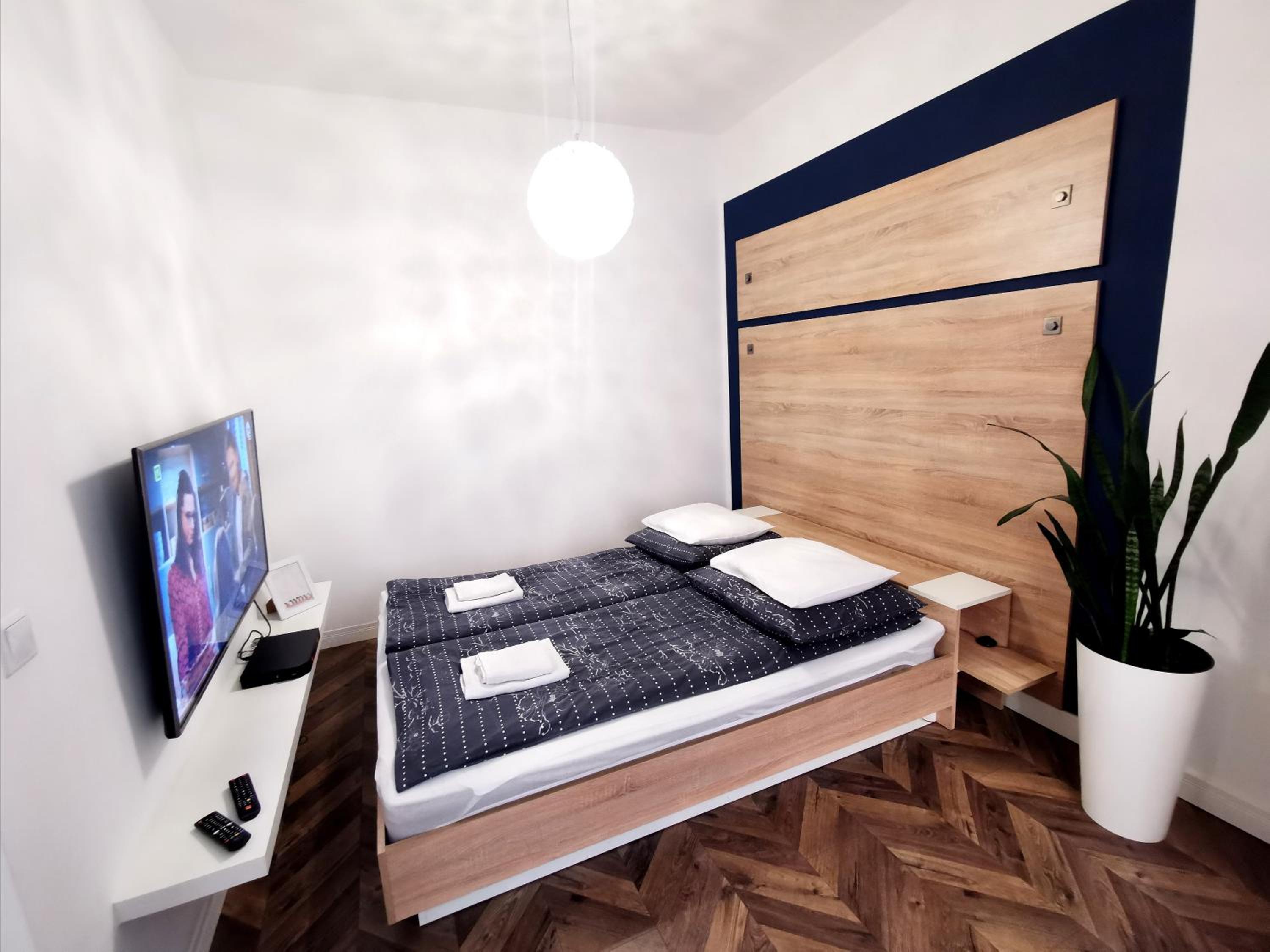 Apartment - Photo 8