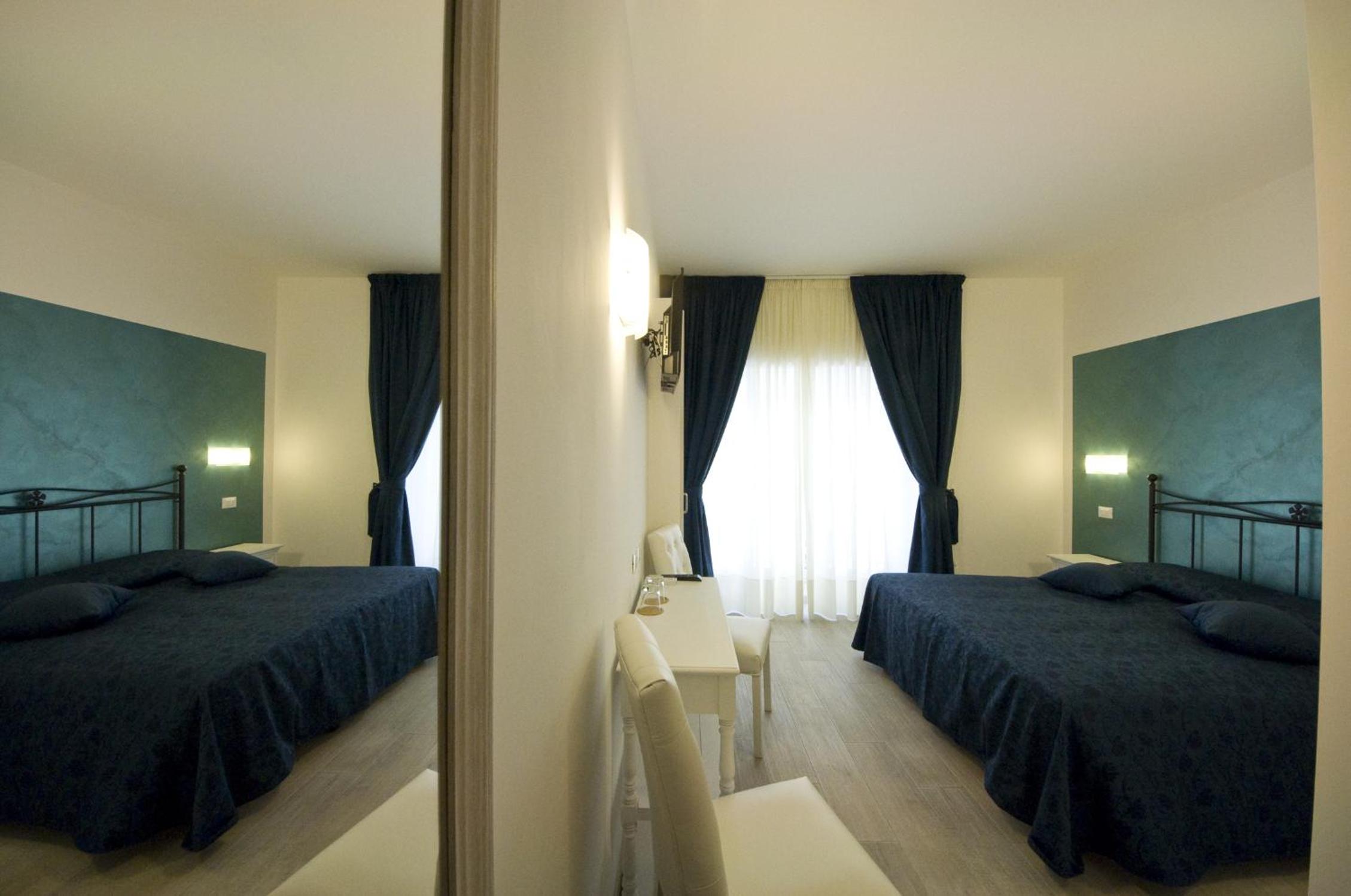 Triple Room photo 3