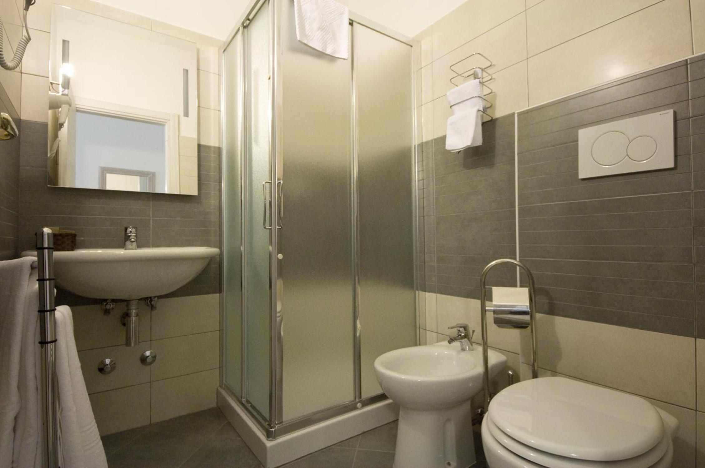 Two Connecting Double Rooms photo 2