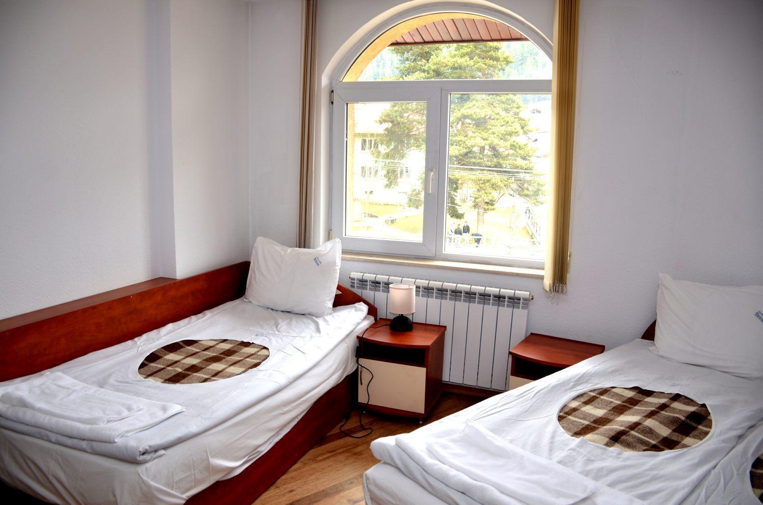 Double Room with Extra Bed photo 2