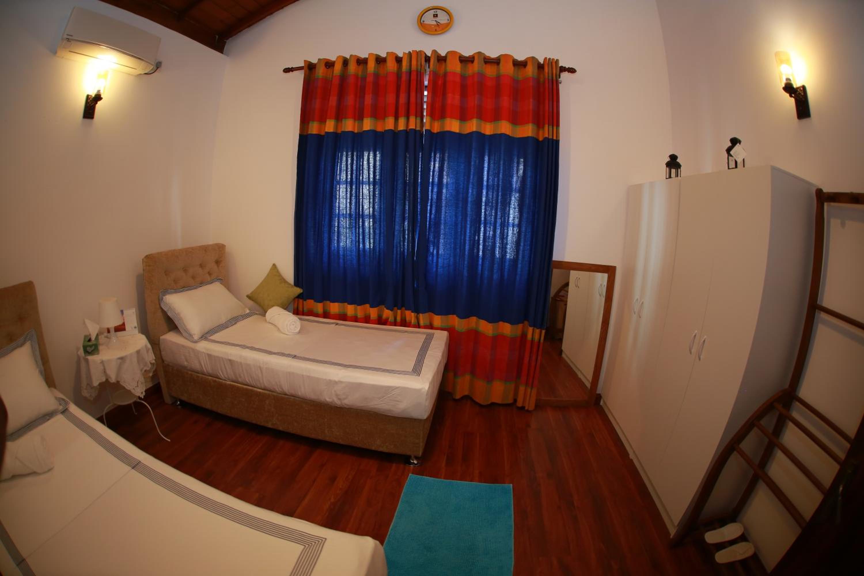 Deluxe Double or Twin Room photo 1