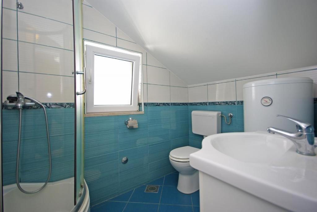 Standard Studio with Terrace and Sea View photo 2