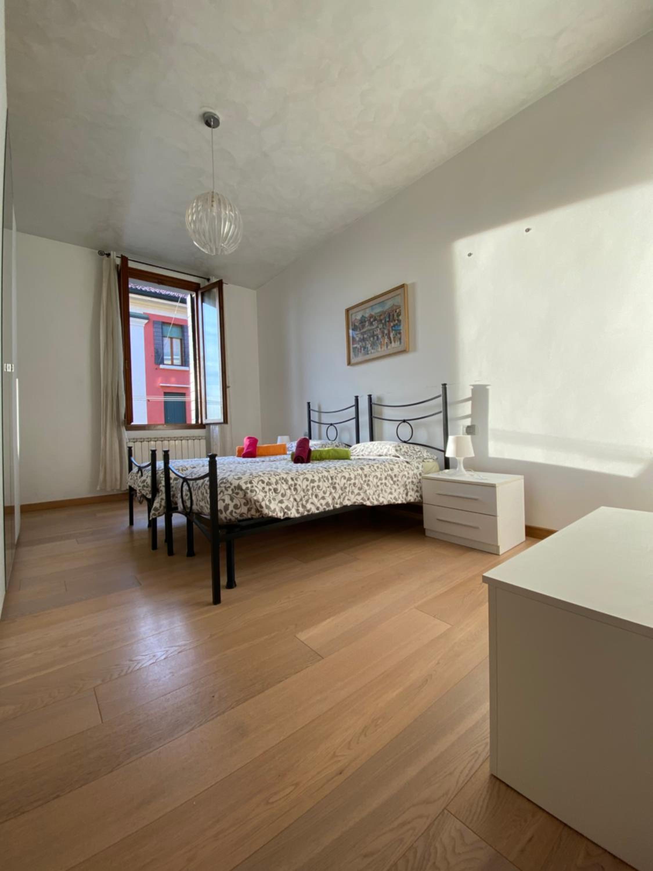 Apartment photo 3