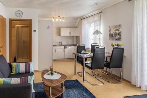 Superior Apartment photo 2