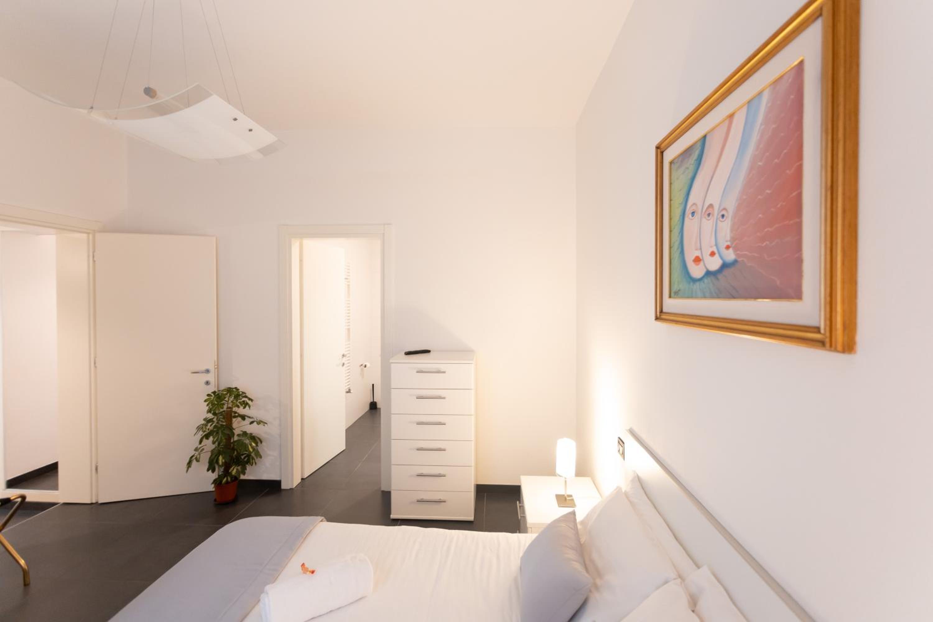 Apartment - Ground Floor photo 1