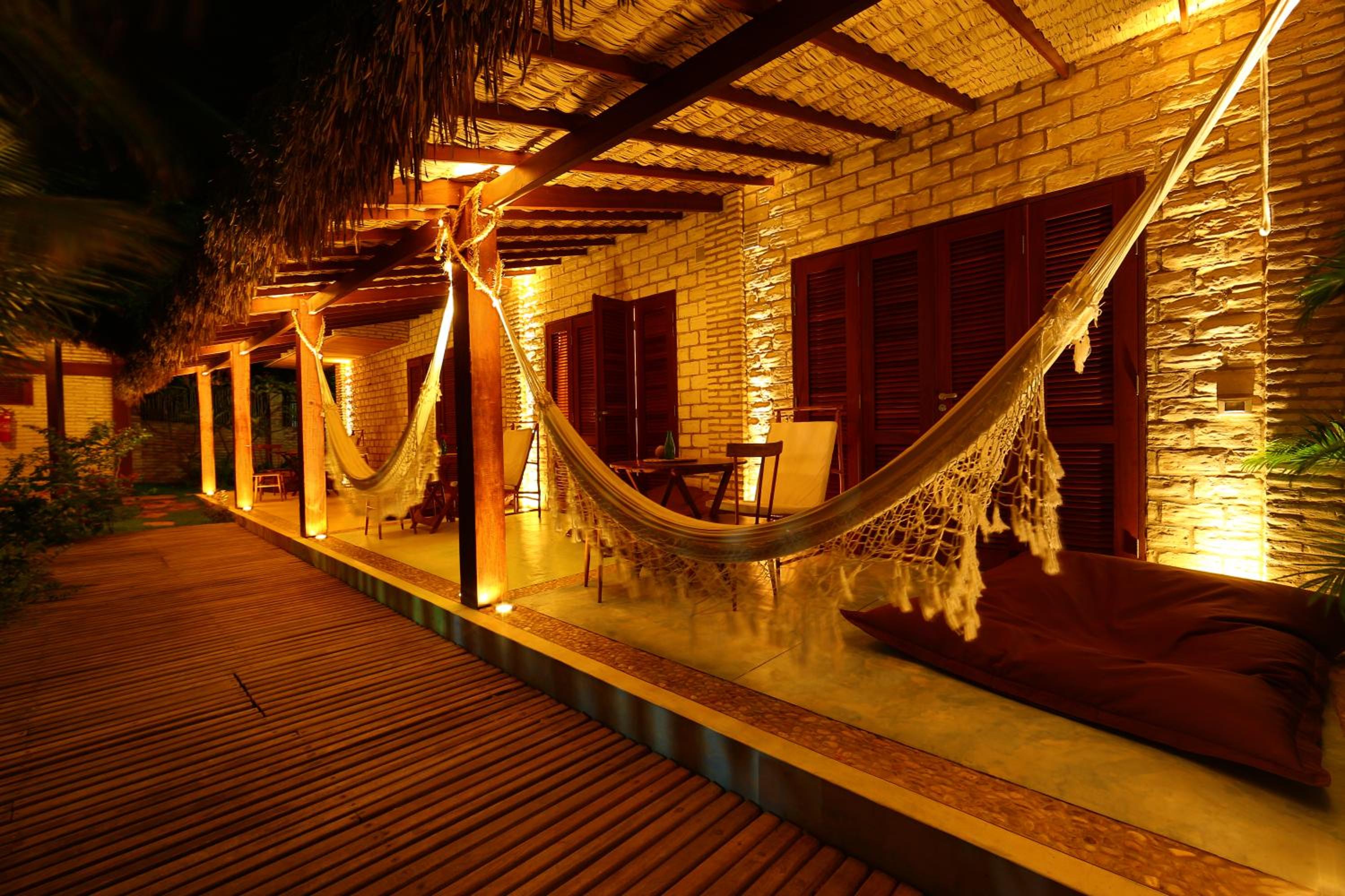 One-Bedroom Apartment with Balcony photo 2