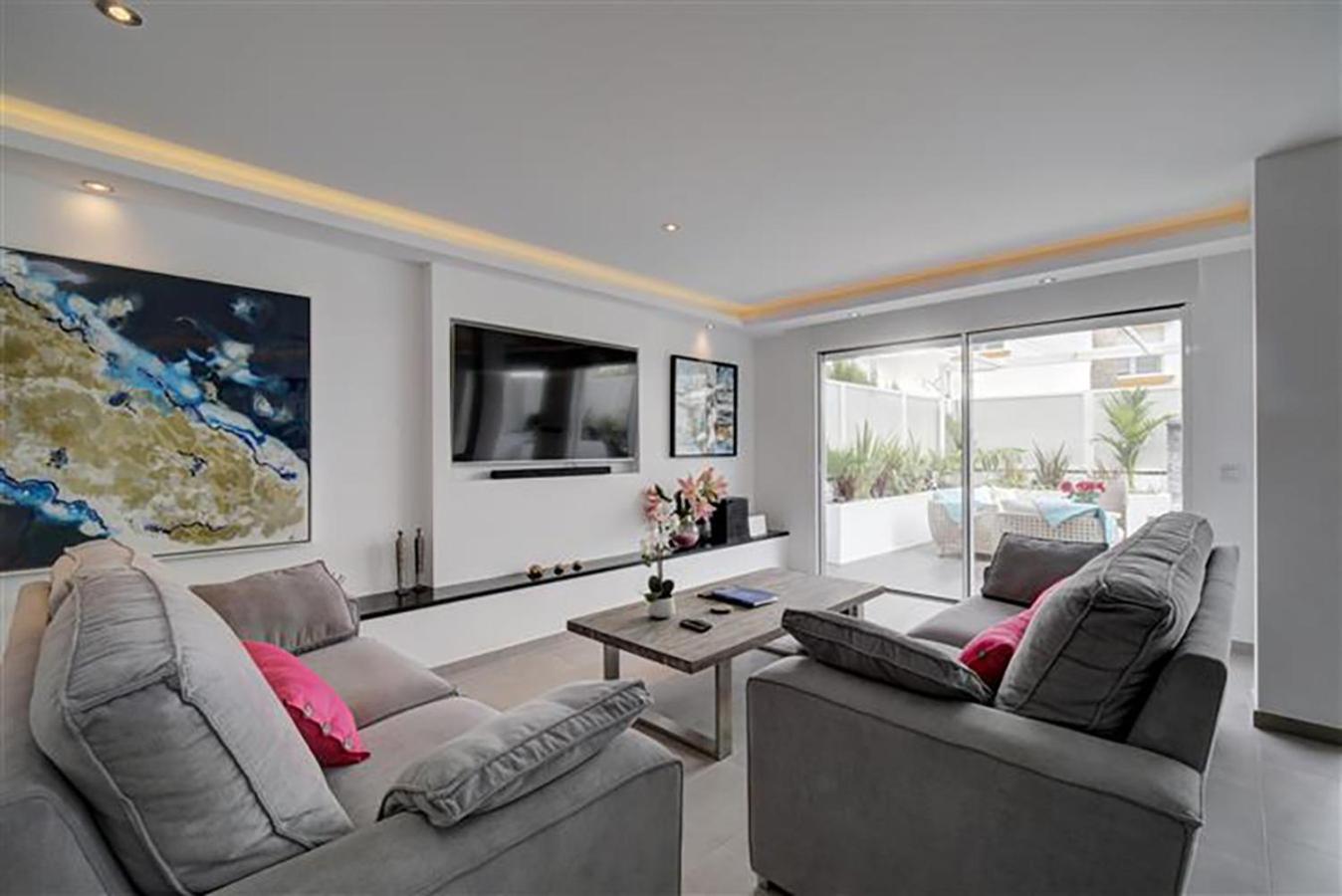 Casa de cuatro habitaciones