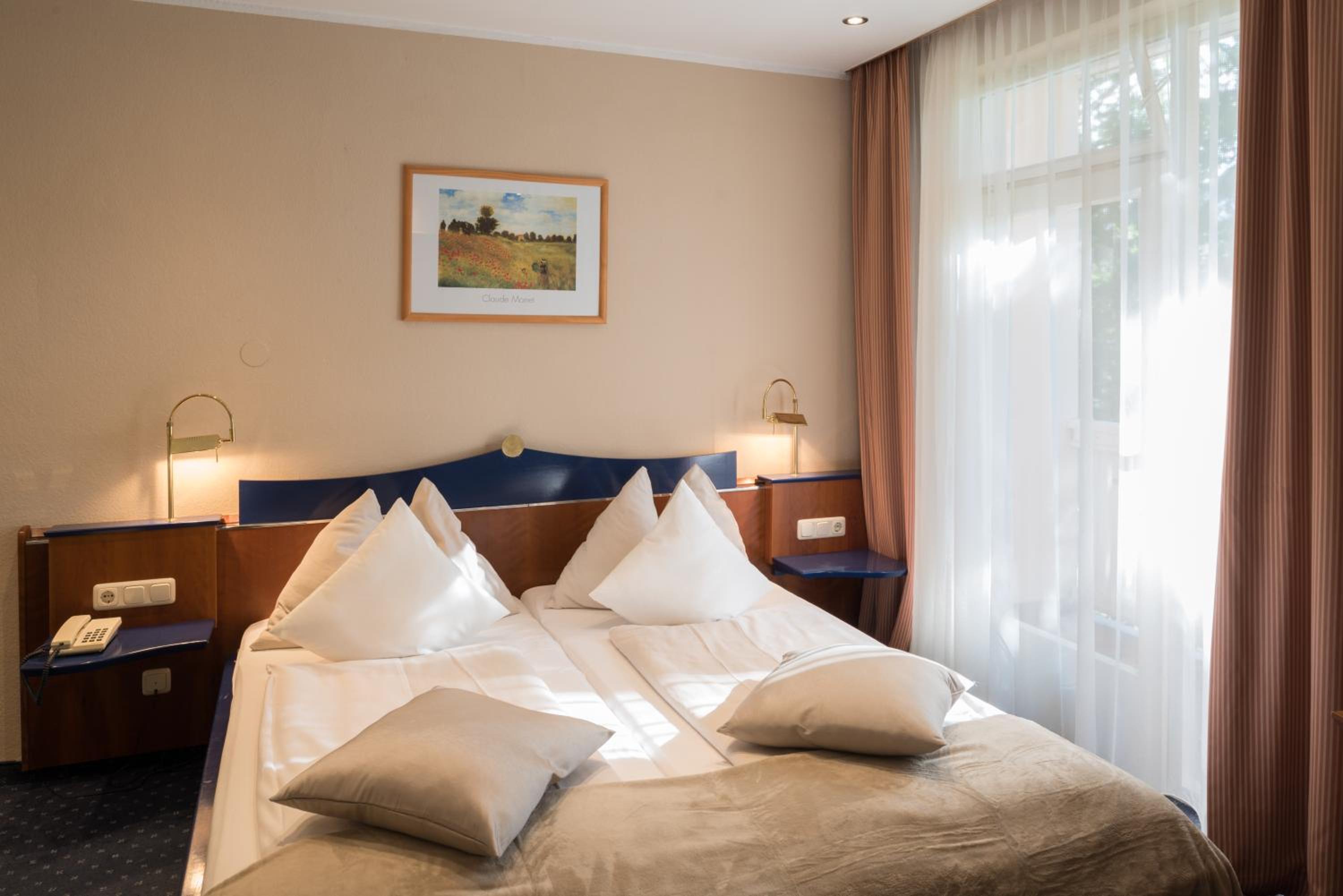 Double Room with Balcony photo 1