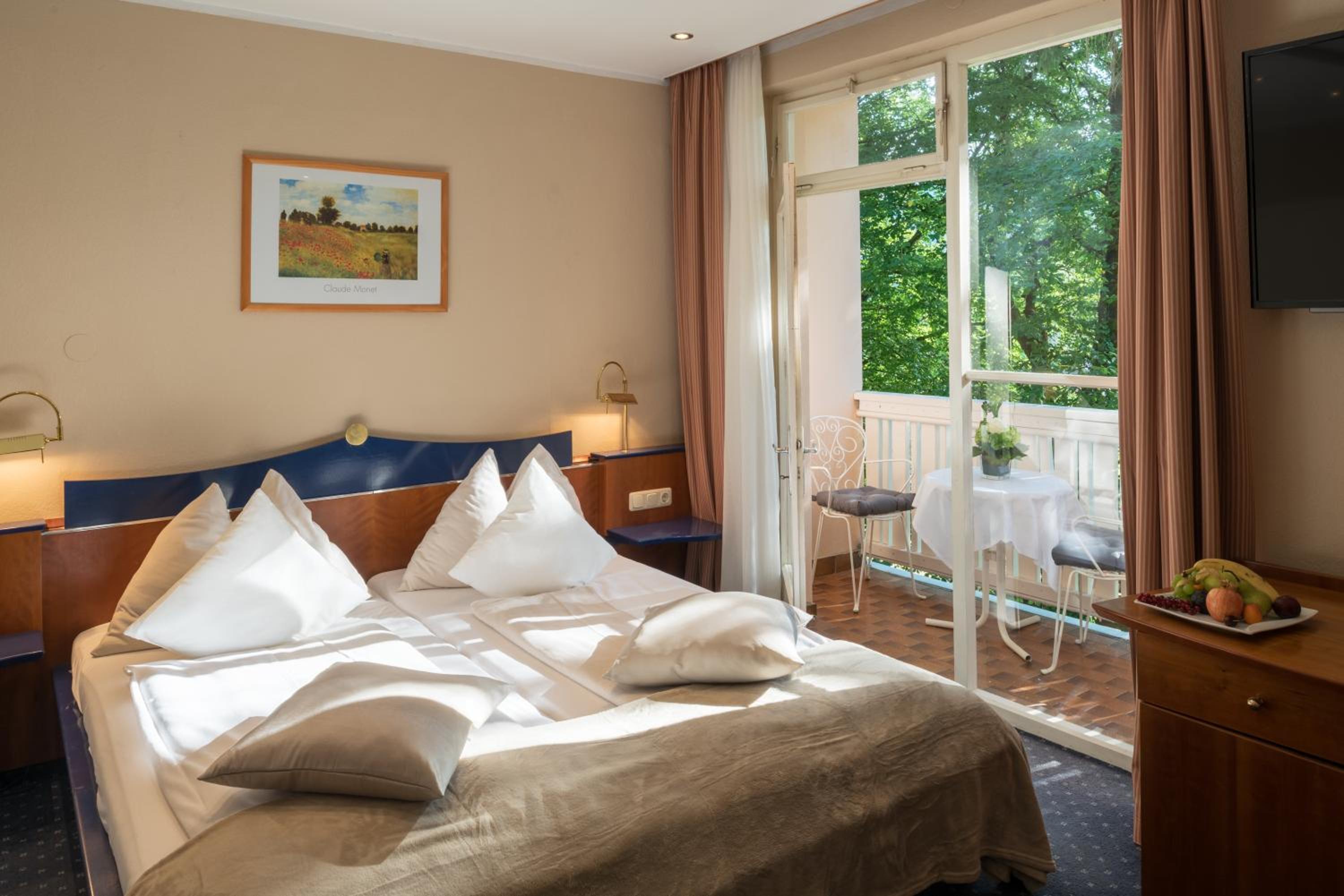 Double Room with Balcony photo 3