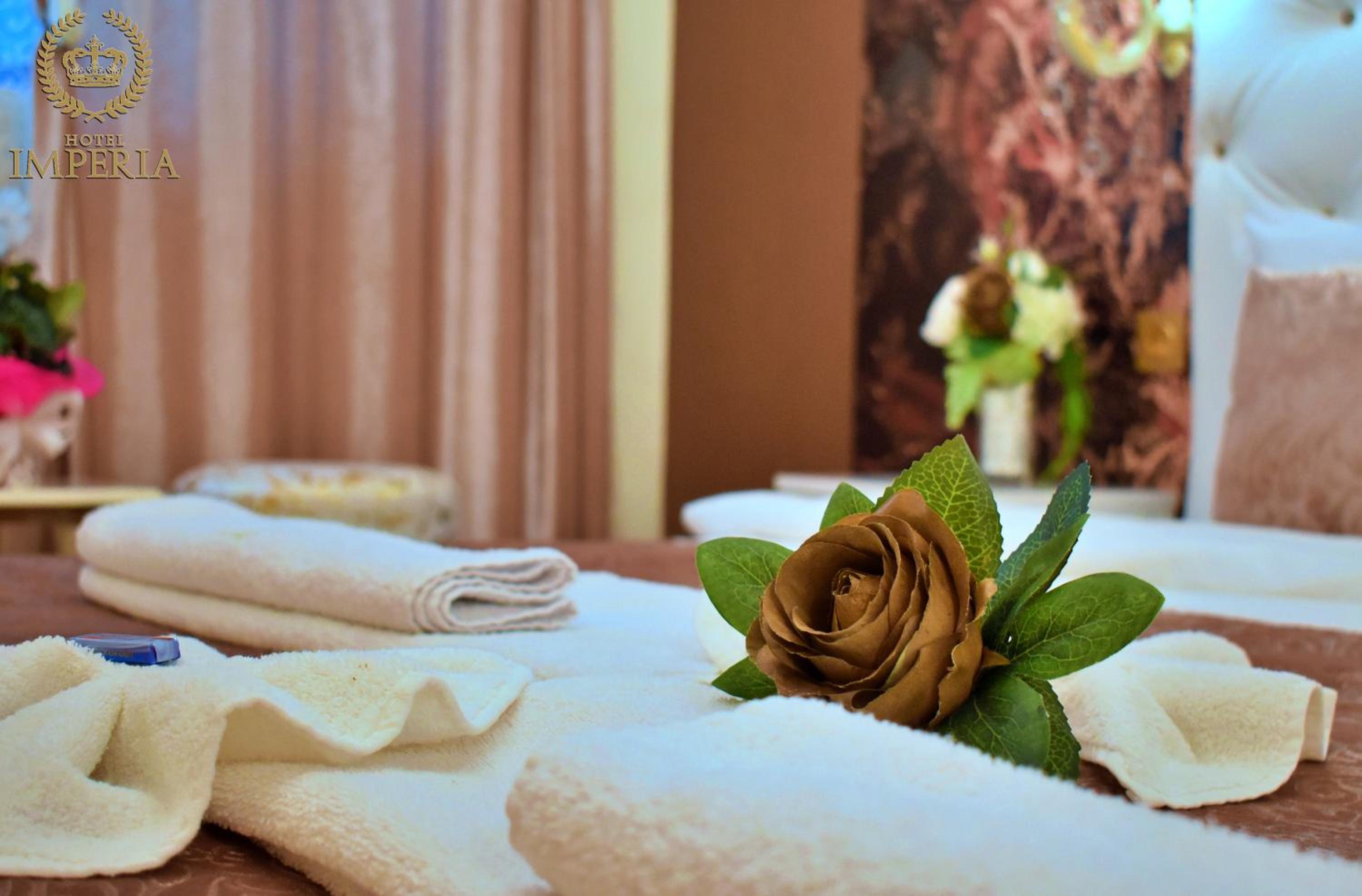 Deluxe Double or Twin Room - Photo 7