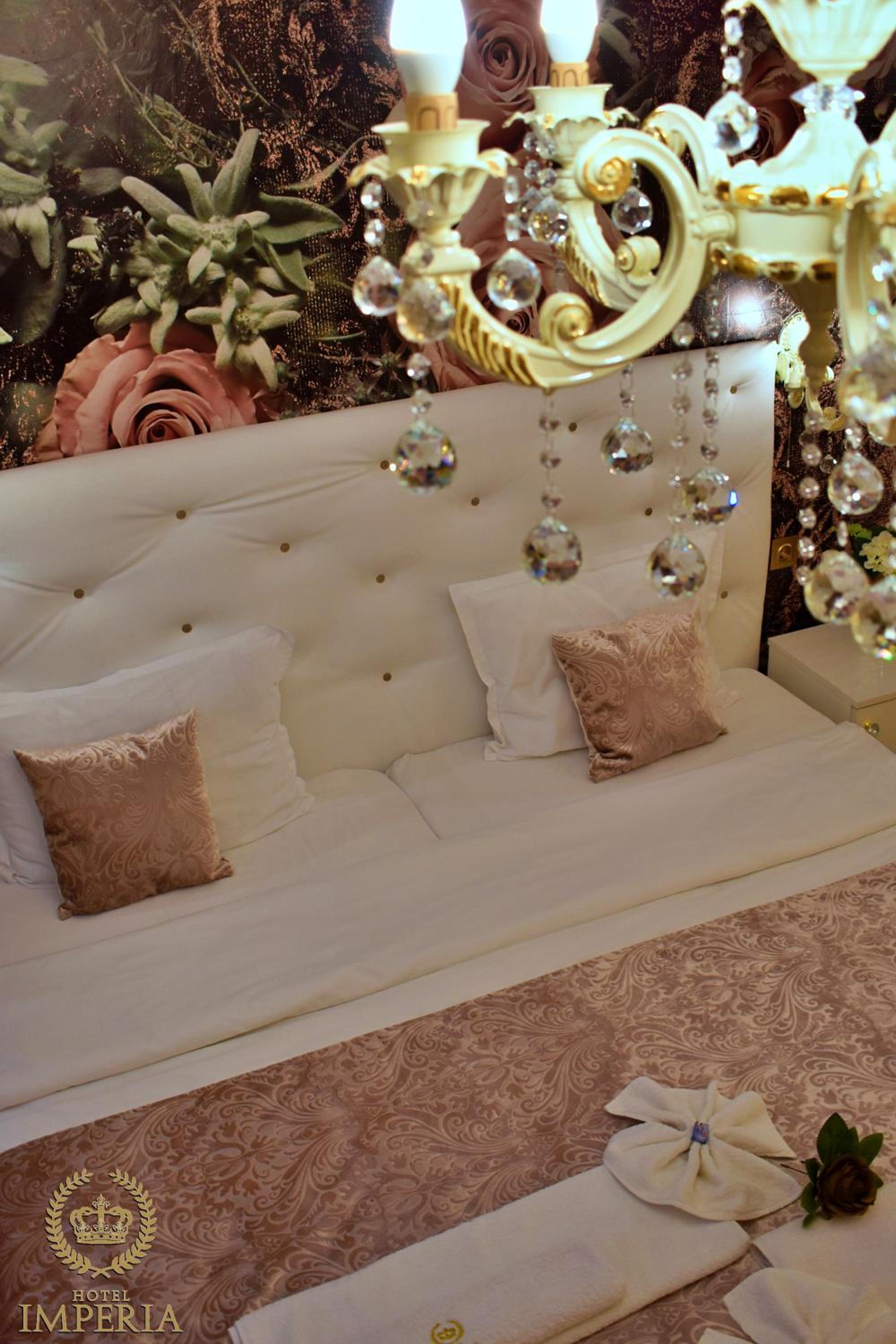 Deluxe Double or Twin Room - Photo 4