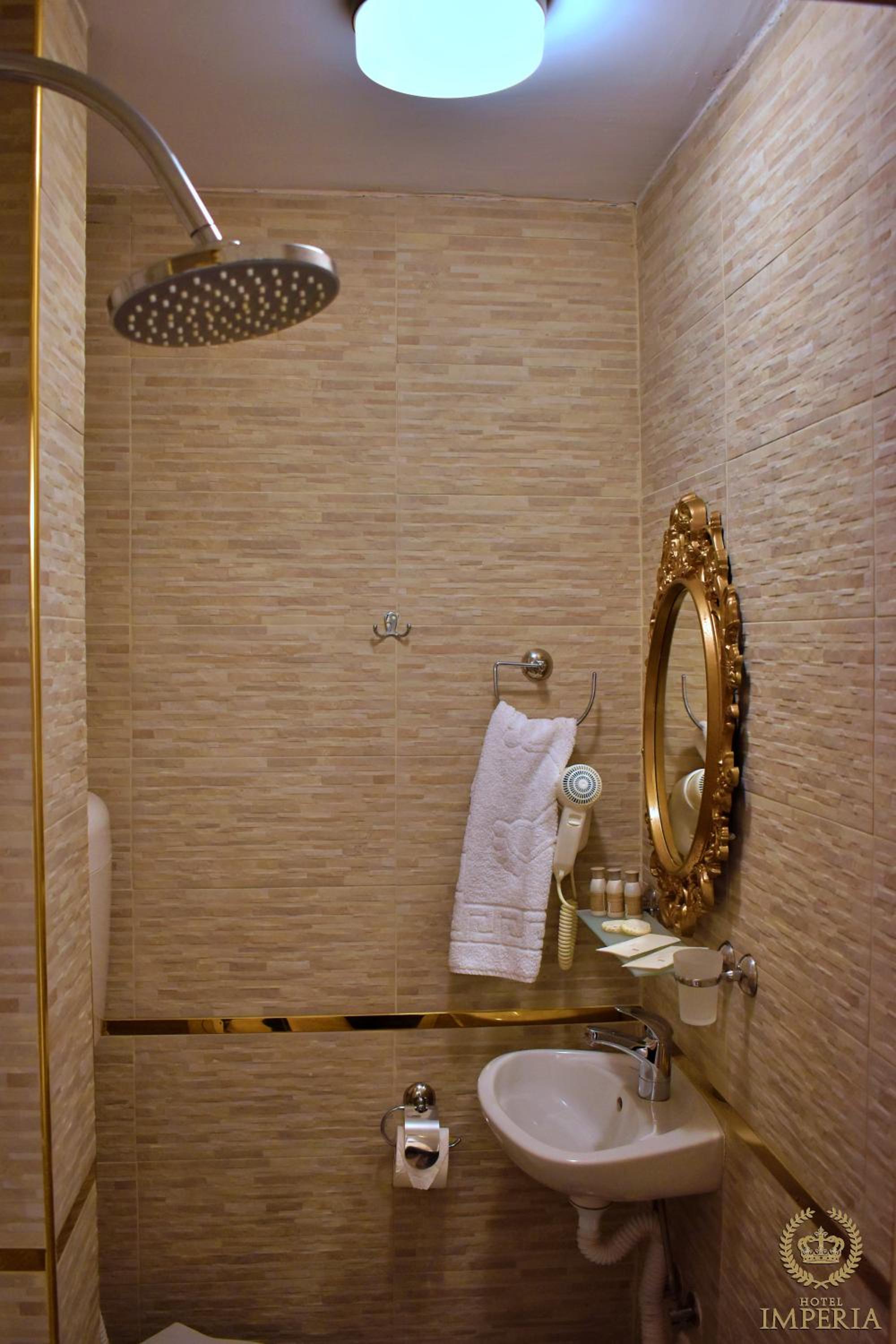 Deluxe Double Room - Photo 5