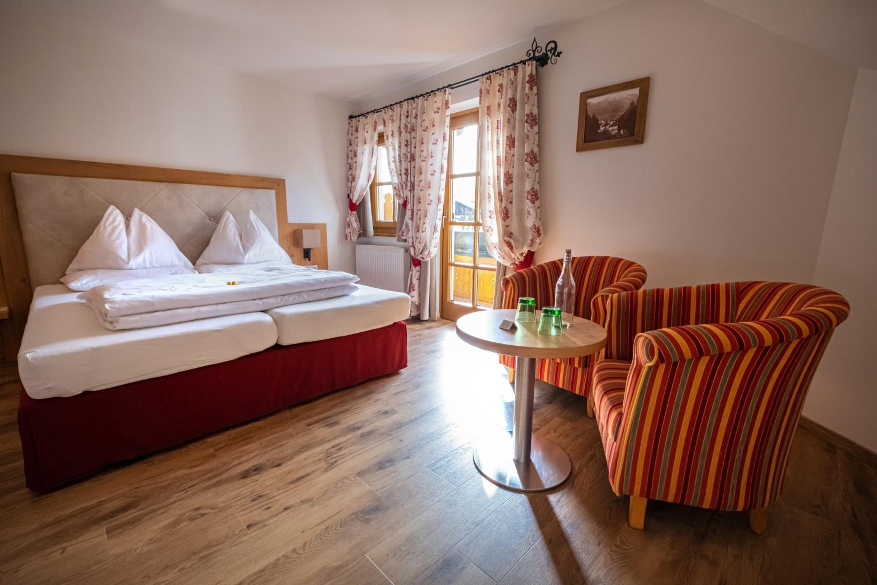 Double Room with Balcony photo 2