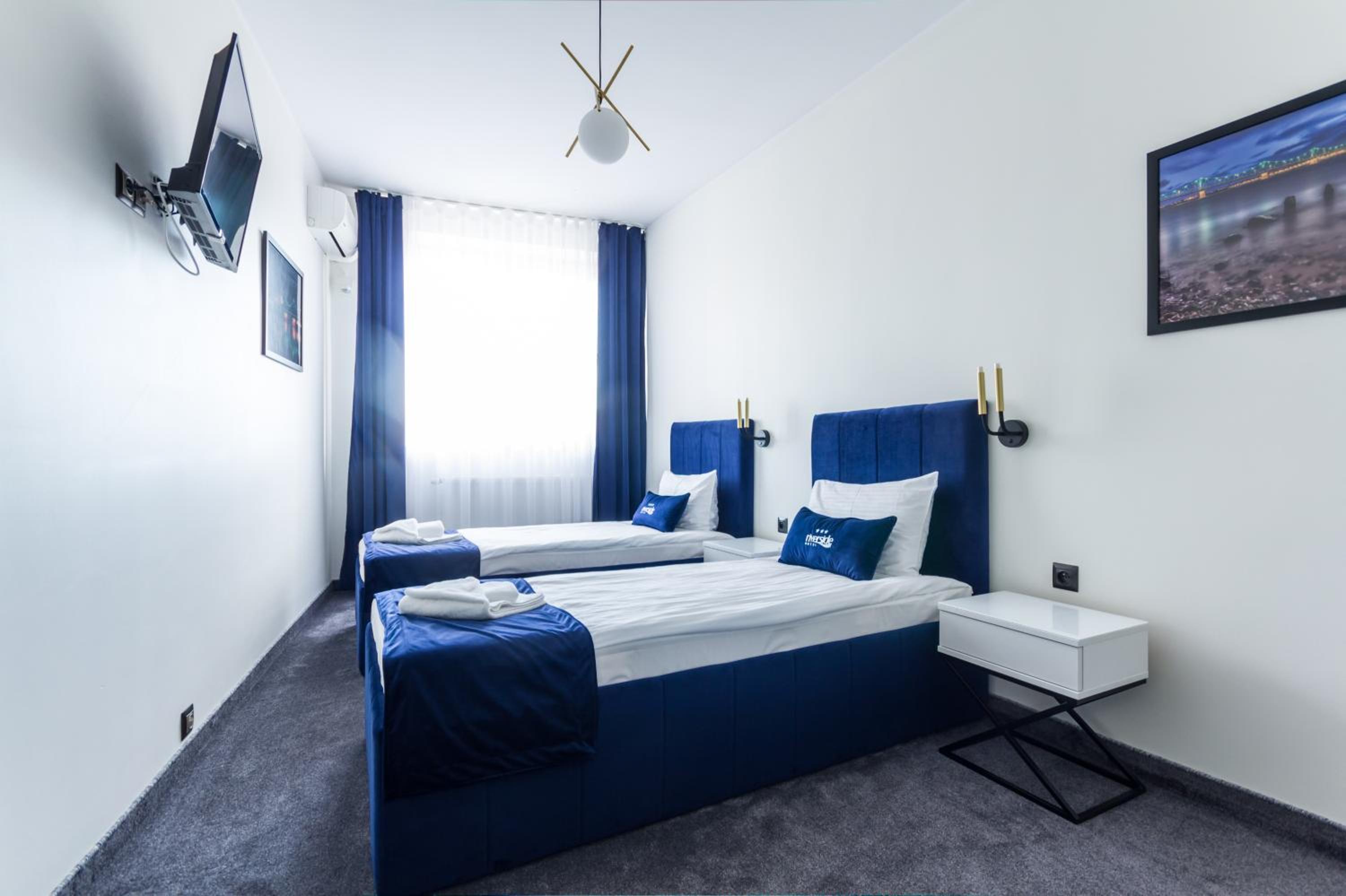 Deluxe Double or Twin Room photo 1