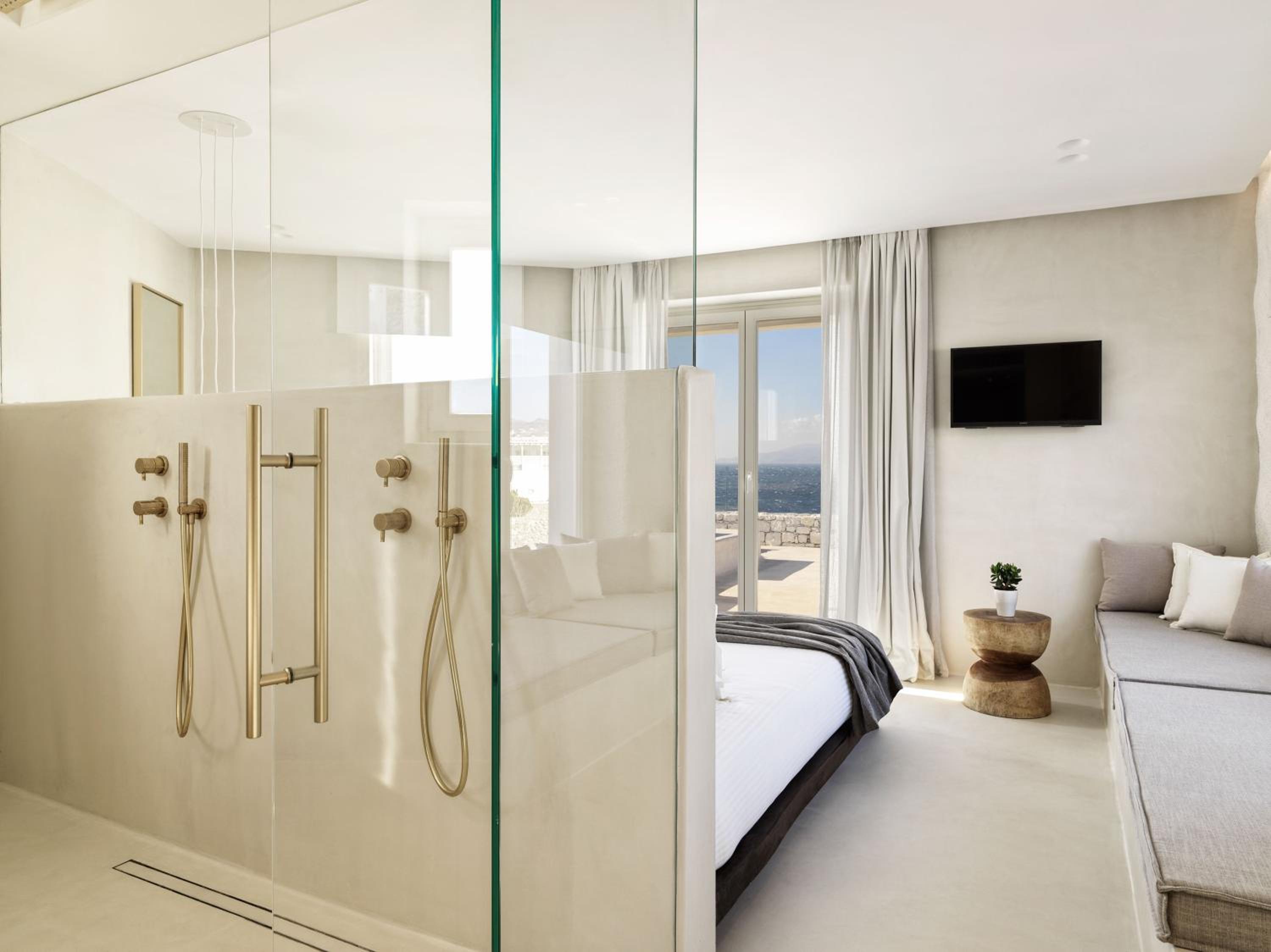 Deluxe Room with Heated Jetted Tub Sea View photo 1