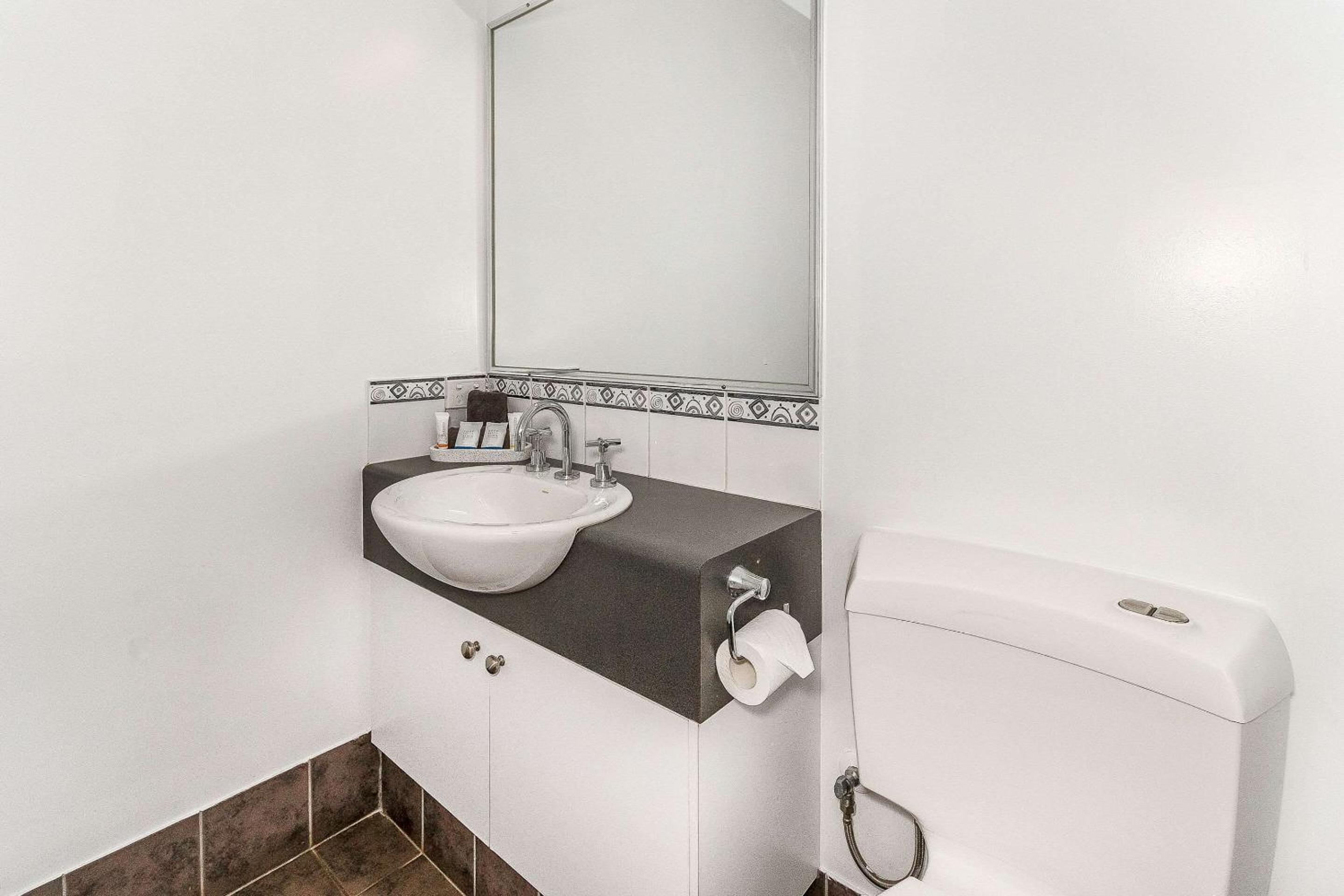 One Bedroom Suite  - Photo 9