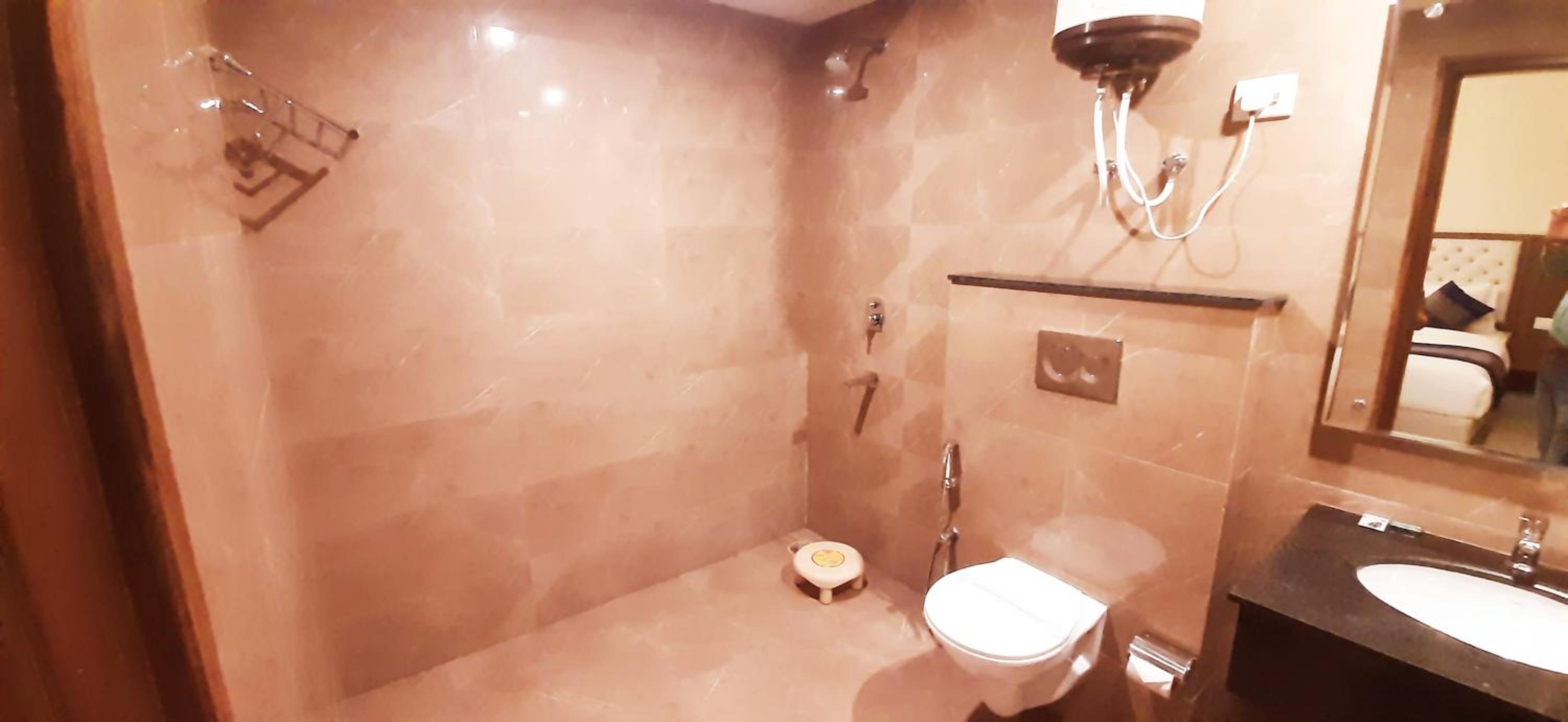 Classic Triple Room - Photo 2