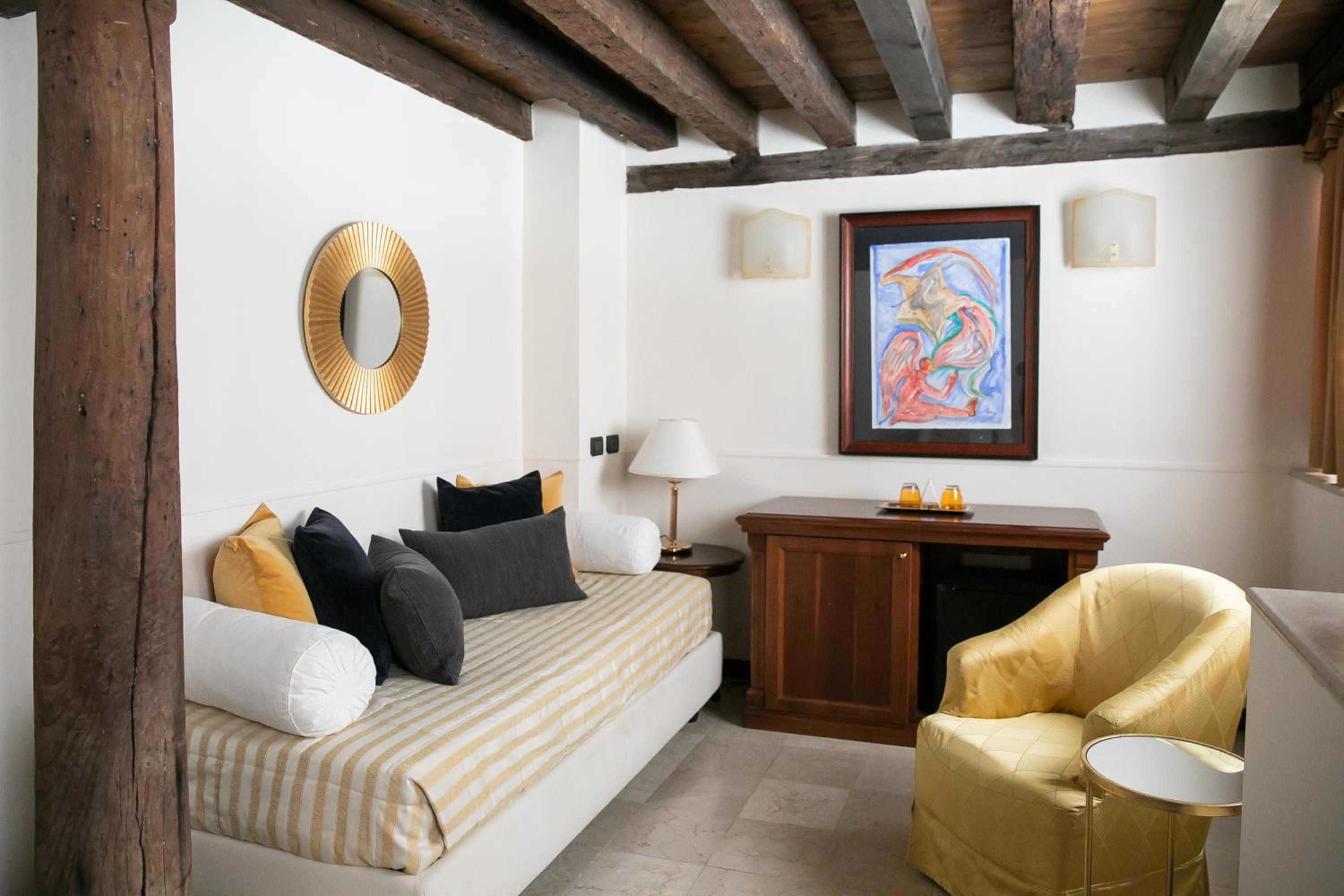 Superior Double Room - Ground Floor photo 3