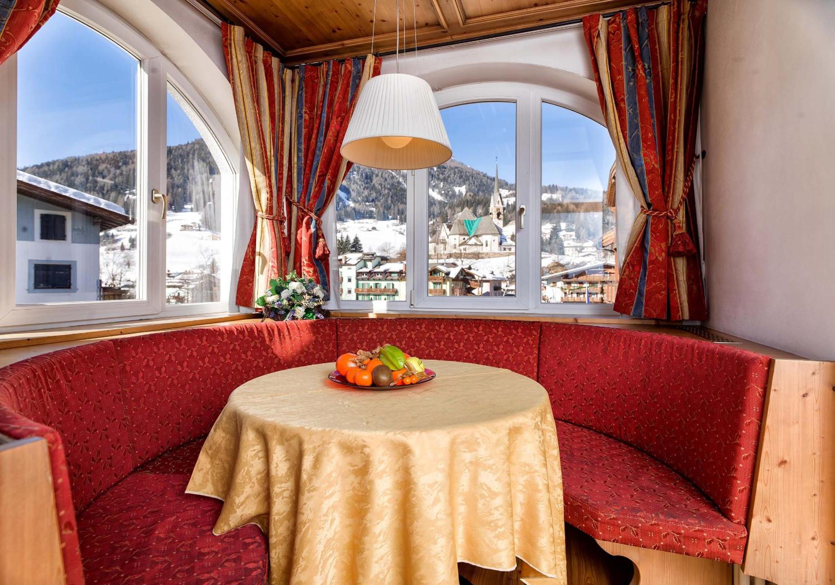 Superior Junior Suite photo 2